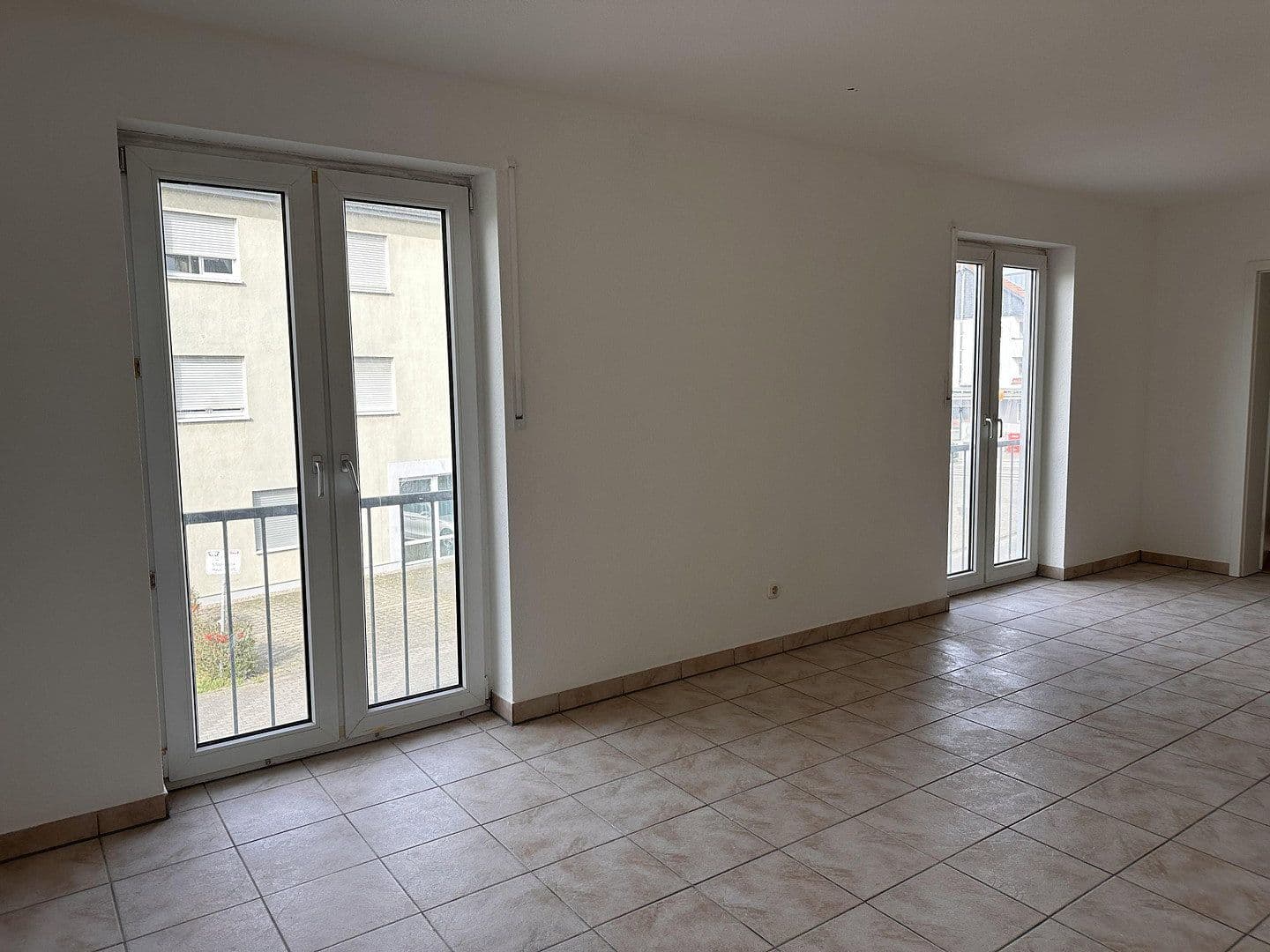 Prenájom bytu 2-izbový 59 m², Burgstr. 44, Leverkusen, Severné Porýnie - Westfálsko Prenájom bytu 2-izbový 59 m², Burgstr. 44, Leverkusen, Severné Porýnie - Westfálsko