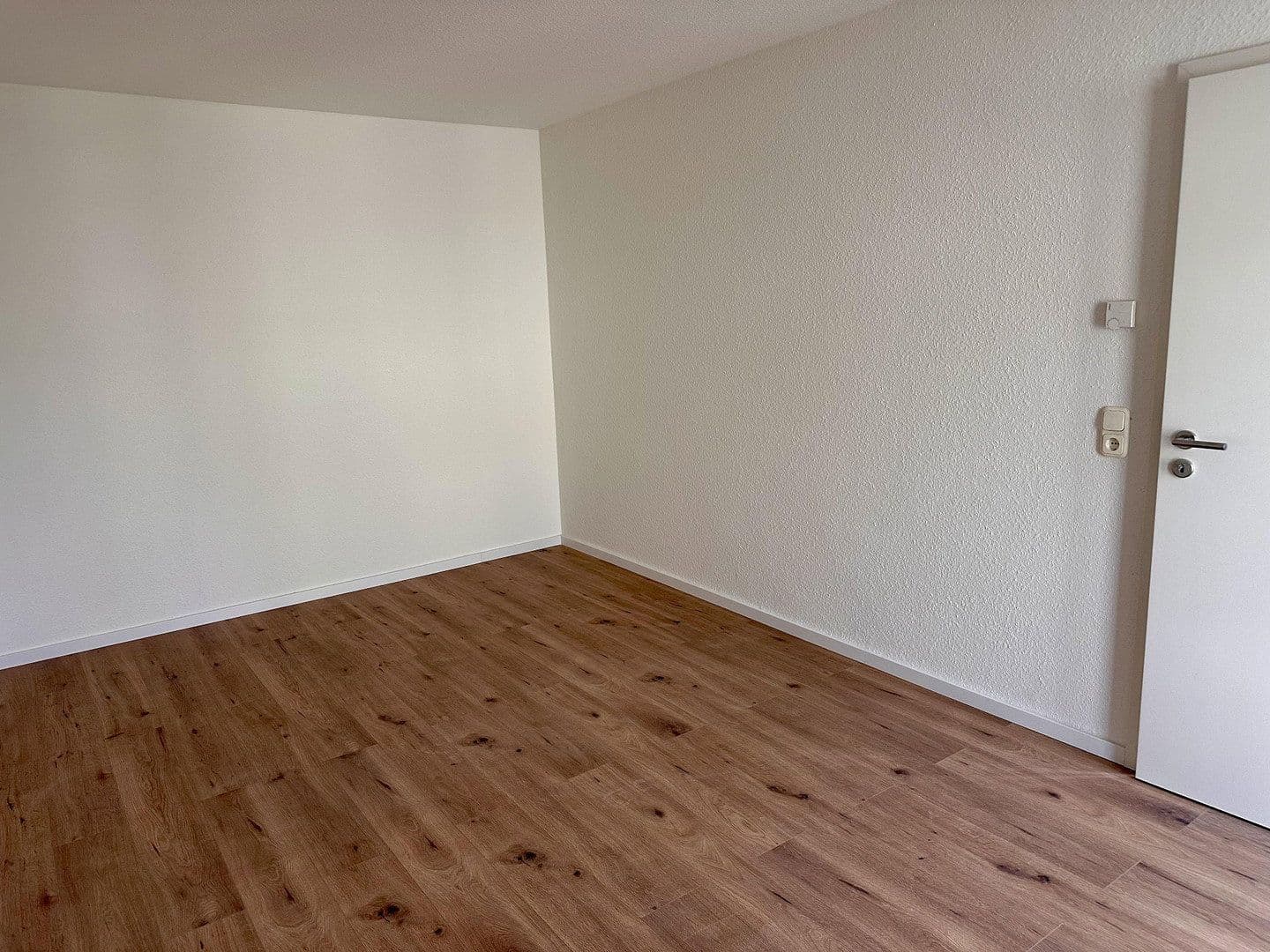 Prenájom bytu 2-izbový 59 m², Burgstr. 44, Leverkusen, Severné Porýnie - Westfálsko Prenájom bytu 2-izbový 59 m², Burgstr. 44, Leverkusen, Severné Porýnie - Westfálsko