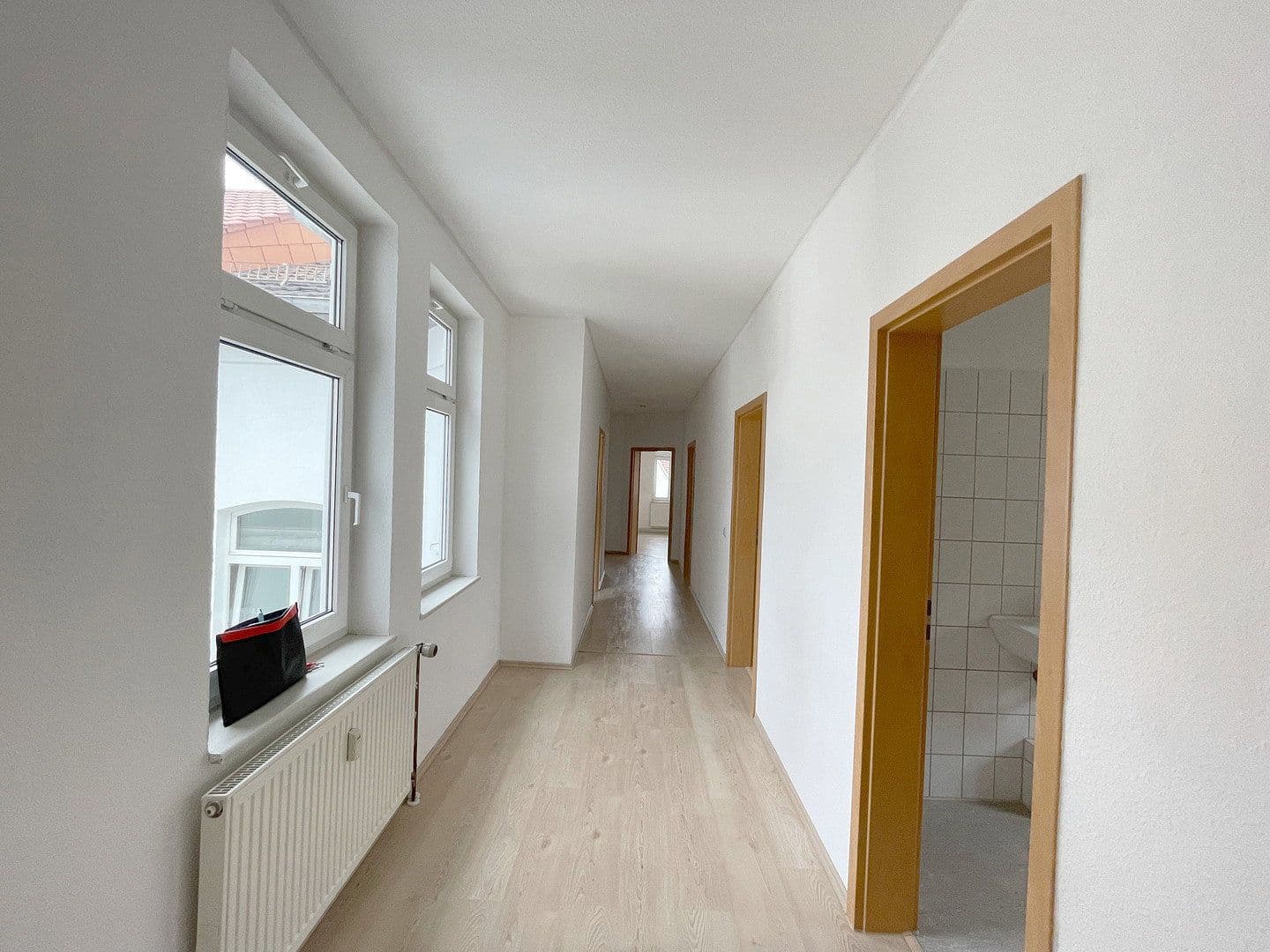 Prenájom bytu 5-izbový 125 m², Charlottenstraße 7, Eisenach, Durínsko Prenájom bytu 5-izbový 125 m², Charlottenstraße 7, Eisenach, Durínsko
