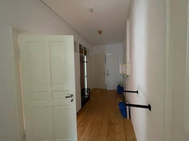 Prenájom bytu 6-izbový 180 m², Roßmäßlerstraße 7, Tharandt, Sasko Prenájom bytu 6-izbový 180 m², Roßmäßlerstraße 7, Tharandt, Sasko