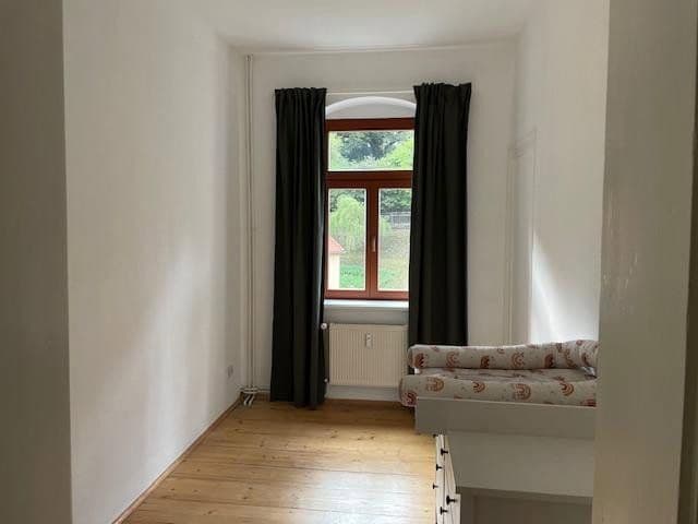 Prenájom bytu 6-izbový 180 m², Roßmäßlerstraße 7, Tharandt, Sasko Prenájom bytu 6-izbový 180 m², Roßmäßlerstraße 7, Tharandt, Sasko