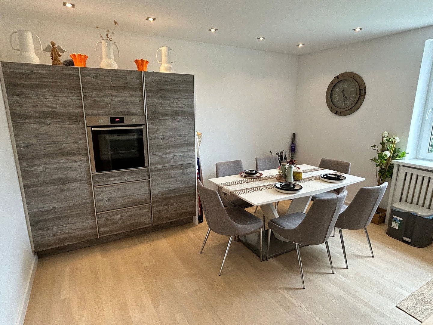 Prenájom bytu 2-izbový 55 m², Meerbusch, Severné Porýnie - Westfálsko Prenájom bytu 2-izbový 55 m², Meerbusch, Severné Porýnie - Westfálsko