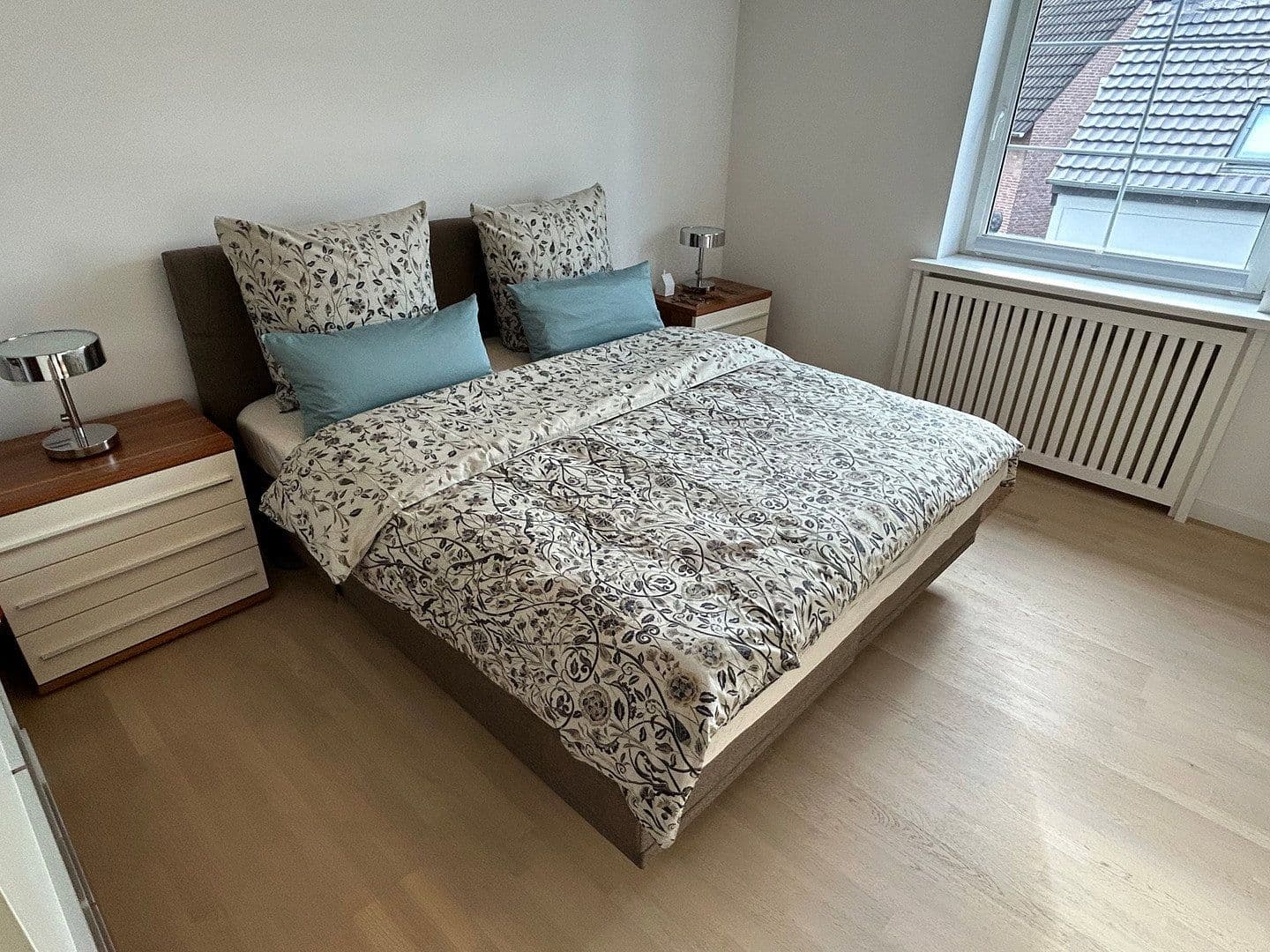 Prenájom bytu 2-izbový 55 m², Meerbusch, Severné Porýnie - Westfálsko Prenájom bytu 2-izbový 55 m², Meerbusch, Severné Porýnie - Westfálsko