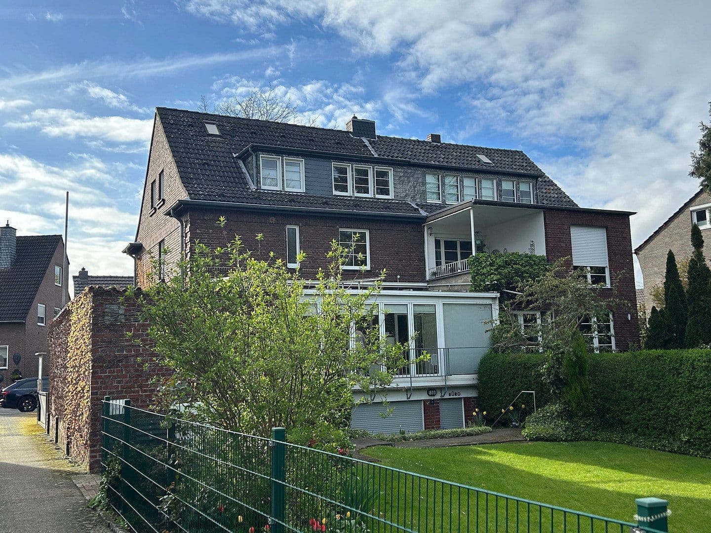 Prenájom bytu 2-izbový 55 m², Meerbusch, Severné Porýnie - Westfálsko Prenájom bytu 2-izbový 55 m², Meerbusch, Severné Porýnie - Westfálsko