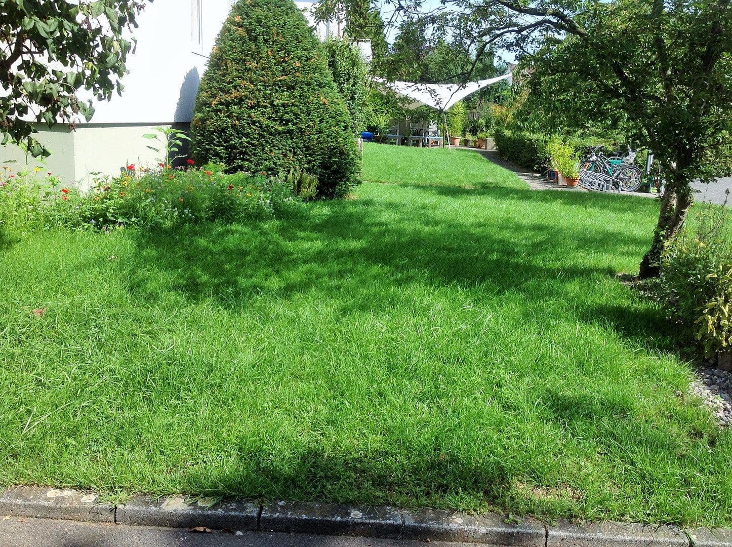 Prenájom bytu 3-izbový 83 m², Eppelheim, Bádensko-Wurttembersko Prenájom bytu 3-izbový 83 m², Eppelheim, Bádensko-Wurttembersko