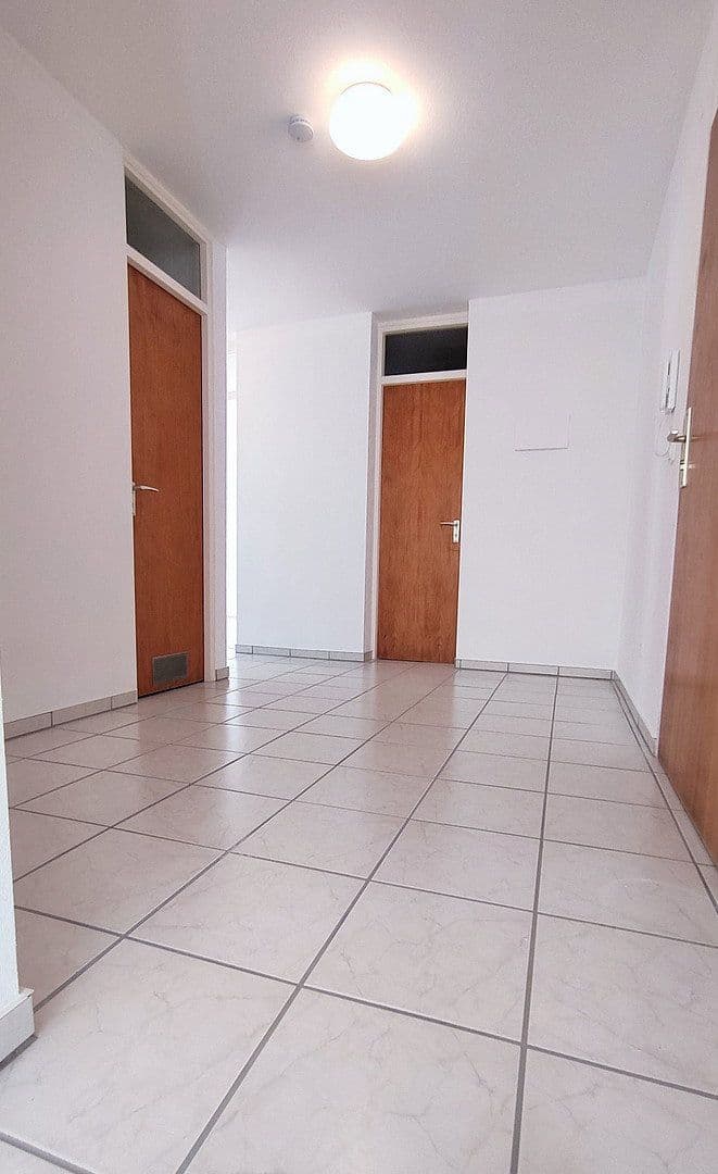 Prenájom bytu 3-izbový 83 m², Eppelheim, Bádensko-Wurttembersko Prenájom bytu 3-izbový 83 m², Eppelheim, Bádensko-Wurttembersko