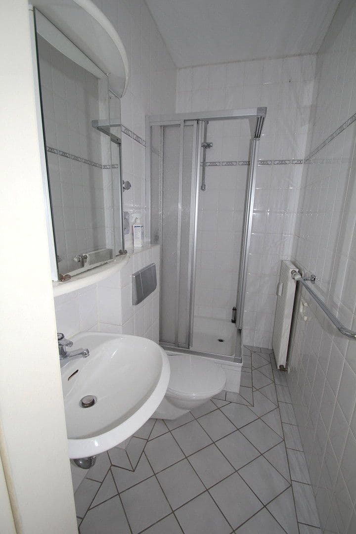Prenájom bytu 1-izbový 35 m², Keplerstraße 24, Göttingen, Dolné Sasko Prenájom bytu 1-izbový 35 m², Keplerstraße 24, Göttingen, Dolné Sasko