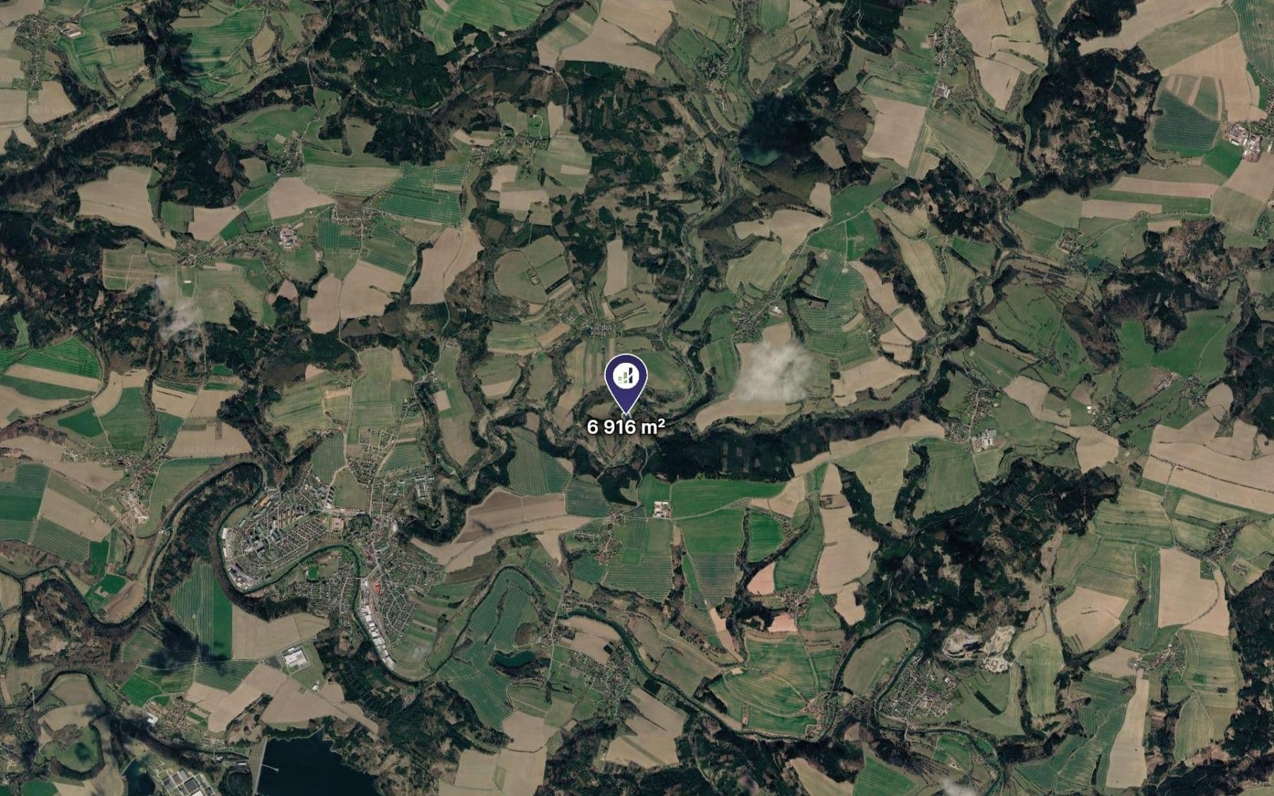 Predaj pozemku 6.916 m², Slavošov, Středočeský kraj Predaj pozemku 6.916 m², Slavošov, Středočeský kraj