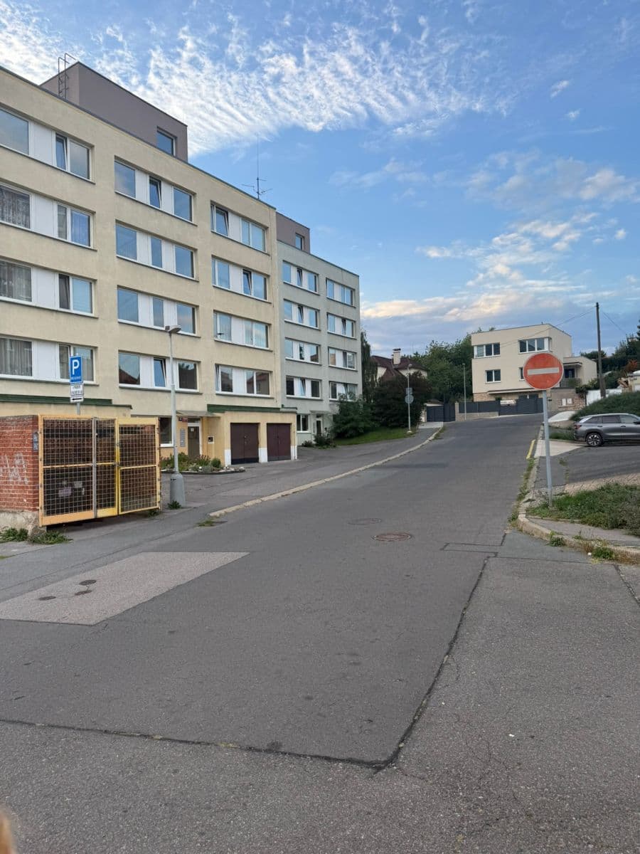 Prenájom bytu 2-izbový 58 m², Na Cikorce, Praha, Praha Prenájom bytu 2-izbový 58 m², Na Cikorce, Praha, Praha