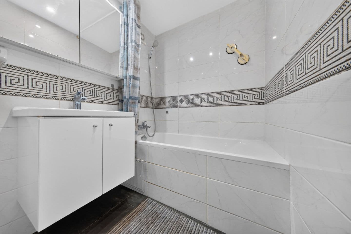 Predaj bytu 4-izbový 78 m², Pujmanové, Praha, Praha Predaj bytu 4-izbový 78 m², Pujmanové, Praha, Praha