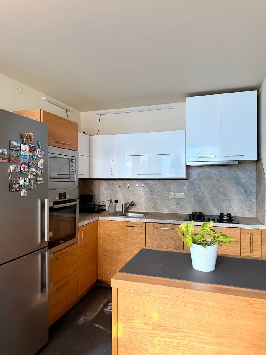 Predaj bytu 4-izbový 78 m², Pujmanové, Praha, Praha Predaj bytu 4-izbový 78 m², Pujmanové, Praha, Praha