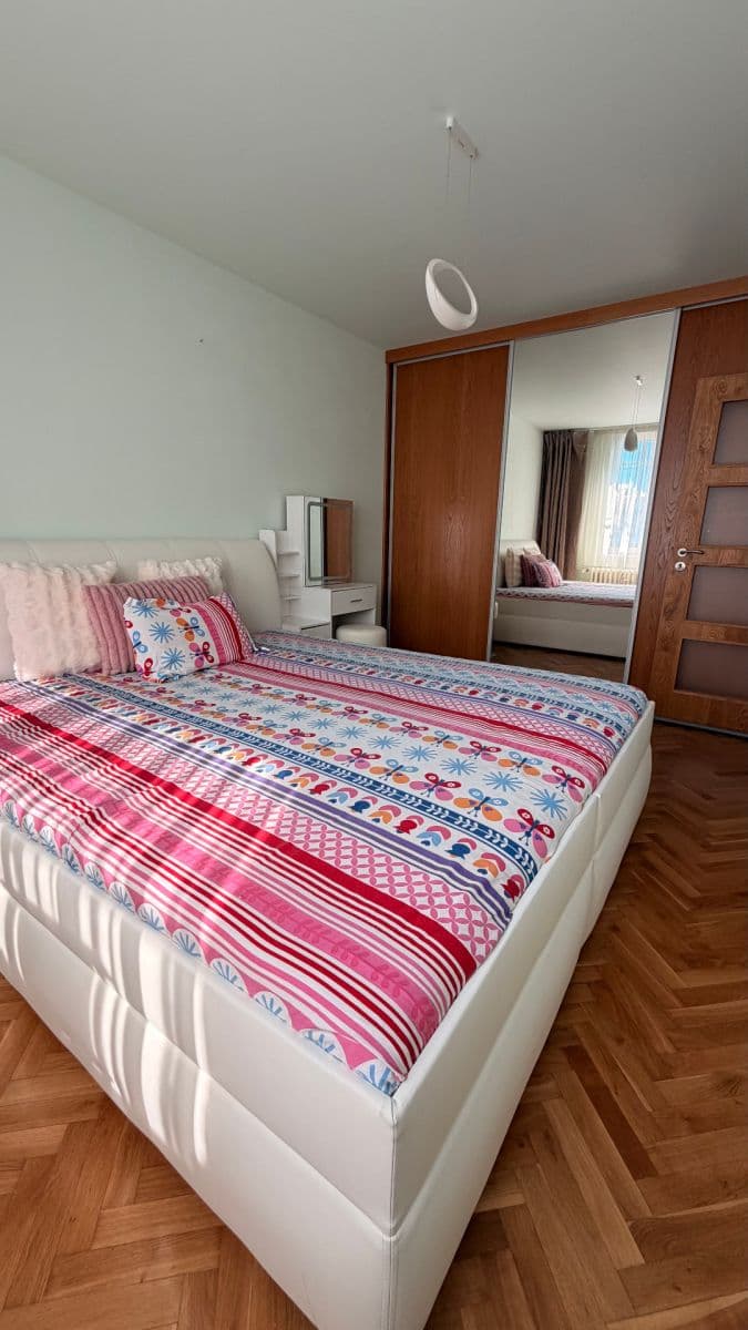 Predaj bytu 4-izbový 78 m², Pujmanové, Praha, Praha Predaj bytu 4-izbový 78 m², Pujmanové, Praha, Praha