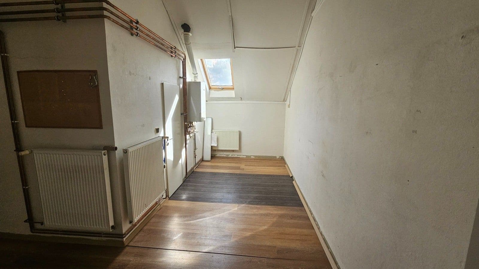 Prenájom nebytového priestoru 430 m², V Jamce, Rakovník, Středočeský kraj Prenájom nebytového priestoru 430 m², V Jamce, Rakovník, Středočeský kraj