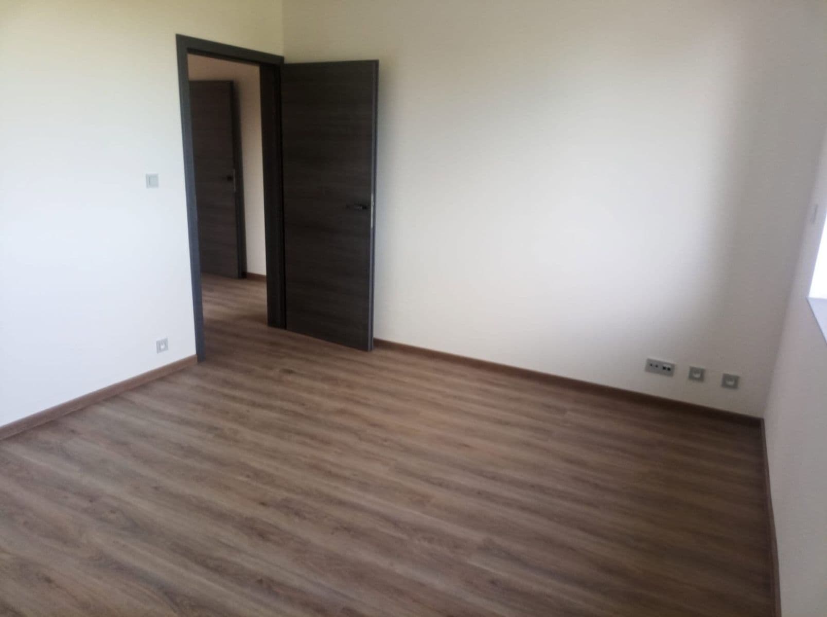 Prenájom domu 120 m², pozemok 500 m², Říčanská, Sibřina, Středočeský kraj Prenájom domu 120 m², pozemok 500 m², Říčanská, Sibřina, Středočeský kraj
