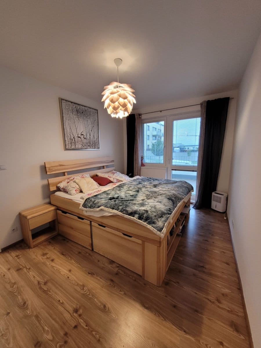 Predaj bytu 2-izbový 56 m², T. G. Masaryka, Horoměřice, Středočeský kraj Predaj bytu 2-izbový 56 m², T. G. Masaryka, Horoměřice, Středočeský kraj