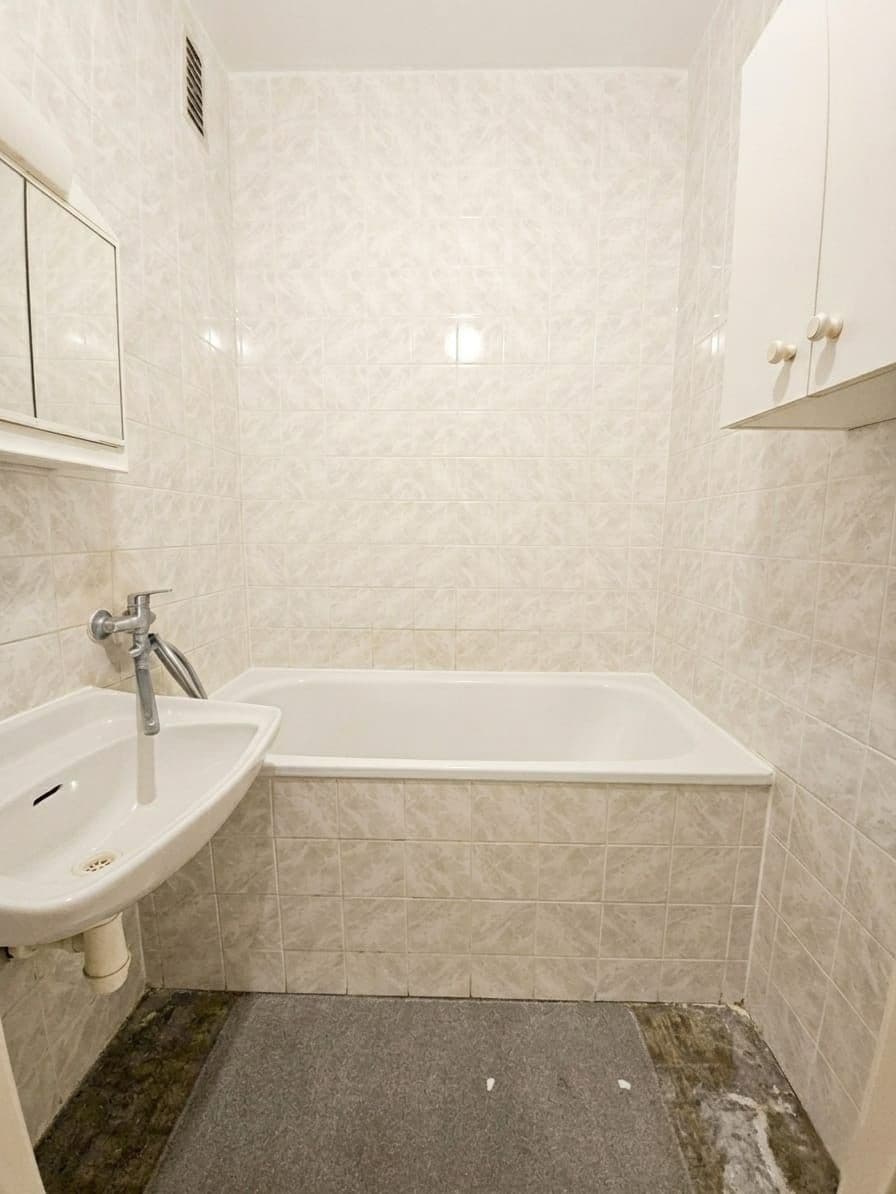 Predaj bytu 3-izbový 72 m², Františka Hajdy, Ostrava, Moravskoslezský kraj Predaj bytu 3-izbový 72 m², Františka Hajdy, Ostrava, Moravskoslezský kraj