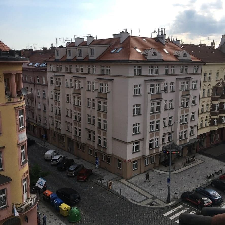 Prenájom bytu 1-izbový 25 m², Kyjevská, Praha, Praha Prenájom bytu 1-izbový 25 m², Kyjevská, Praha, Praha