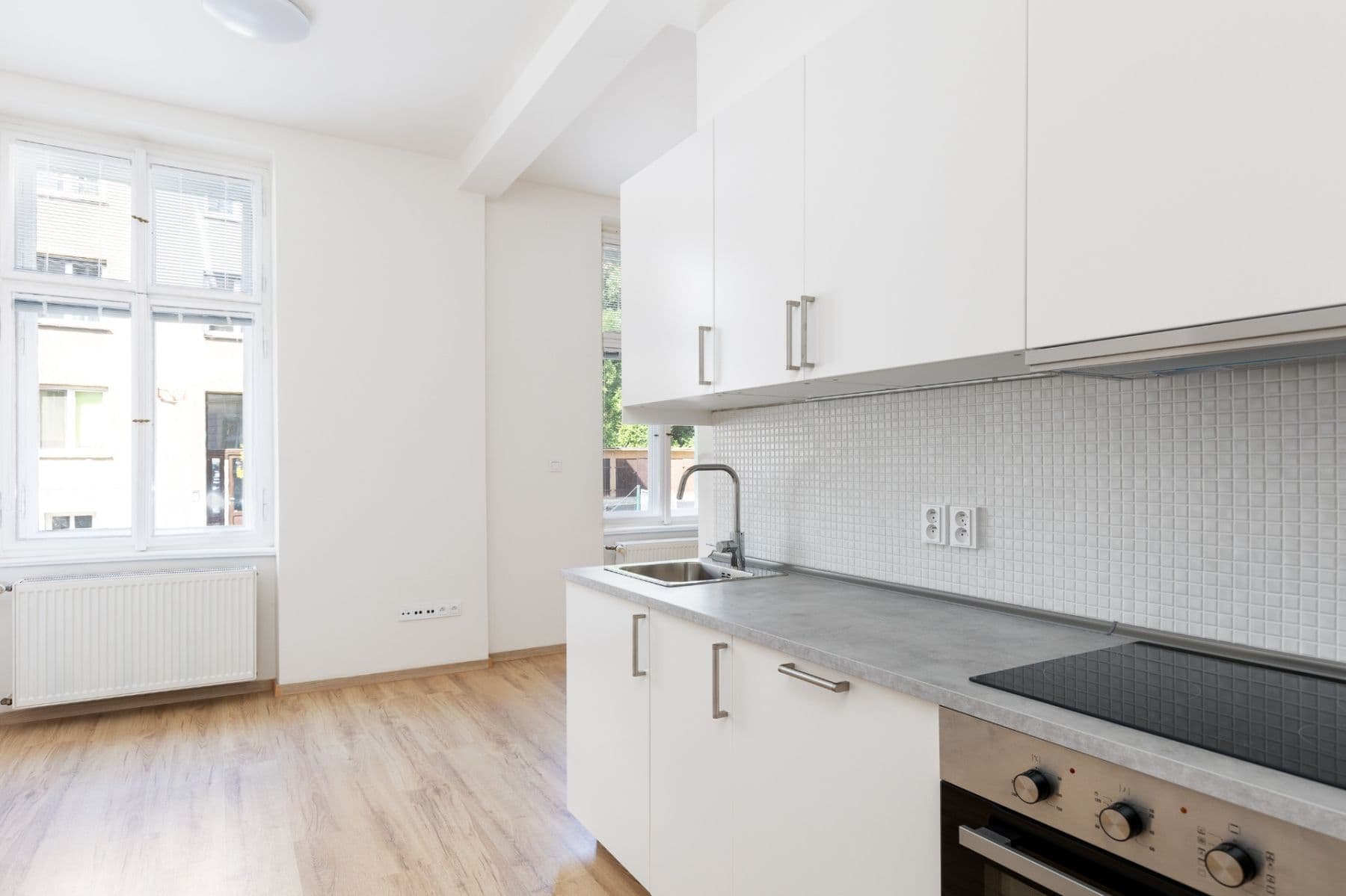 Prenájom bytu 1-izbový 37 m², Františka Kadlece, Praha, Praha Prenájom bytu 1-izbový 37 m², Františka Kadlece, Praha, Praha