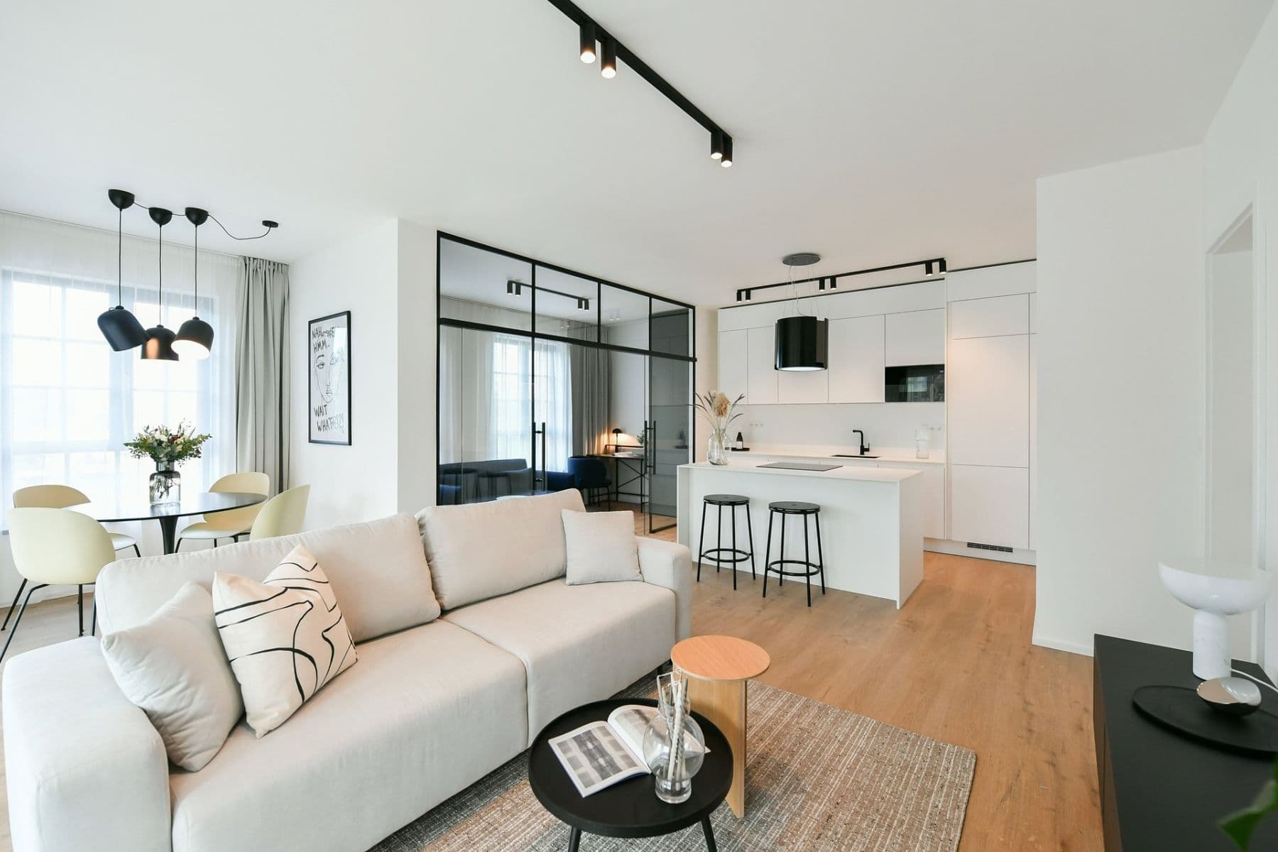 Prenájom bytu 3-izbový 103 m², U Lihovaru, Praha, Praha Prenájom bytu 3-izbový 103 m², U Lihovaru, Praha, Praha
