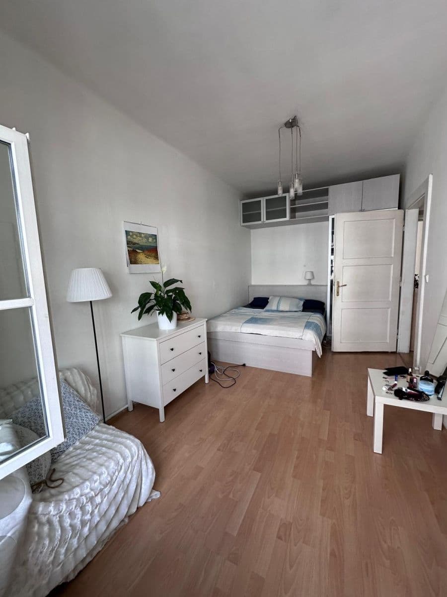 Prenájom bytu 2-izbový 60 m², Kubelíkova, Praha, Praha Prenájom bytu 2-izbový 60 m², Kubelíkova, Praha, Praha
