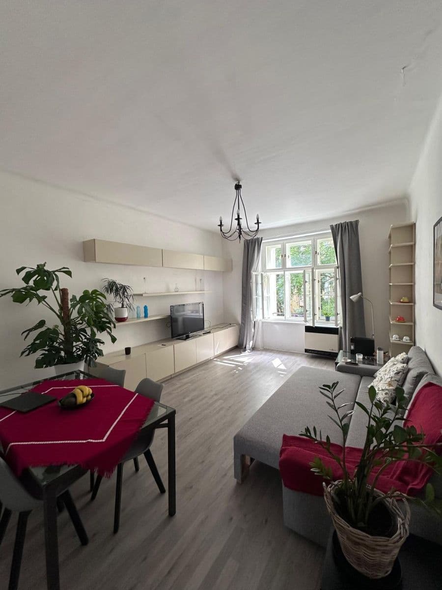 Prenájom bytu 2-izbový 60 m², Kubelíkova, Praha, Praha Prenájom bytu 2-izbový 60 m², Kubelíkova, Praha, Praha