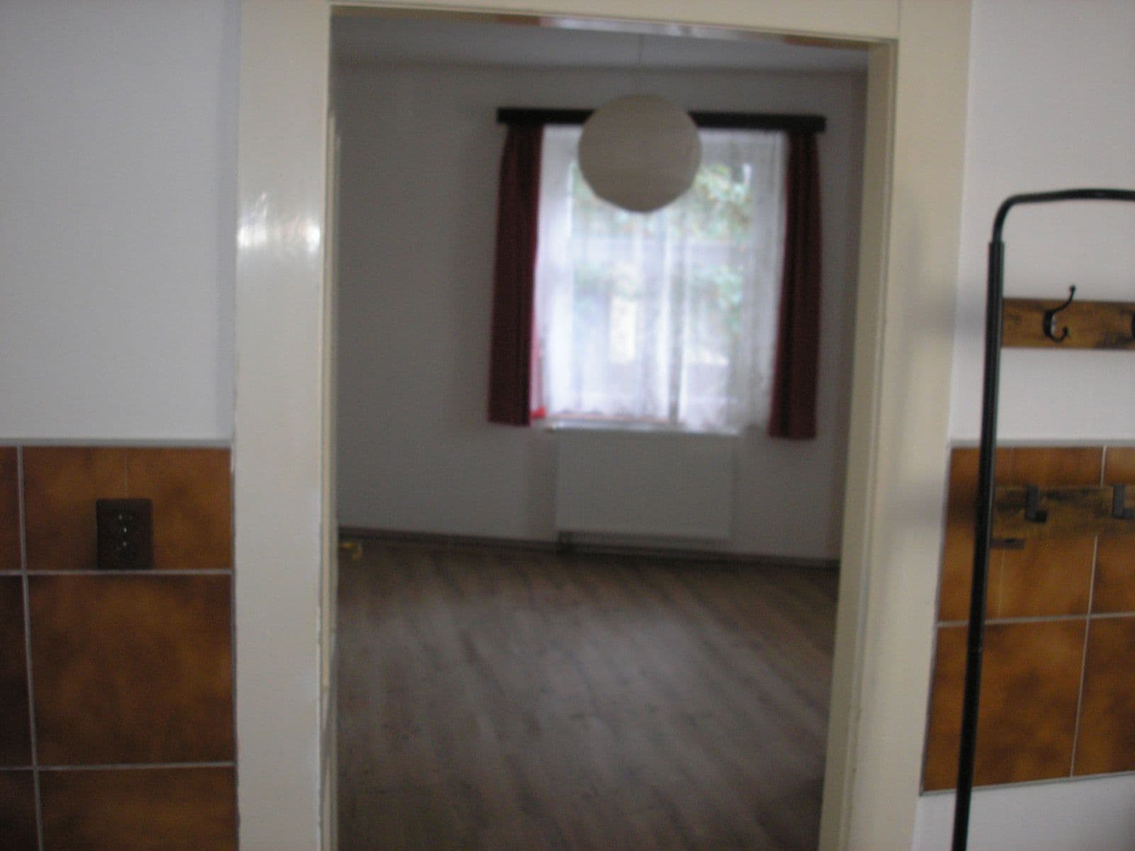 Prenájom bytu 1-izbový 37 m², Jiráskovo náměstí, Plzeň, Plzeňský kraj Prenájom bytu 1-izbový 37 m², Jiráskovo náměstí, Plzeň, Plzeňský kraj