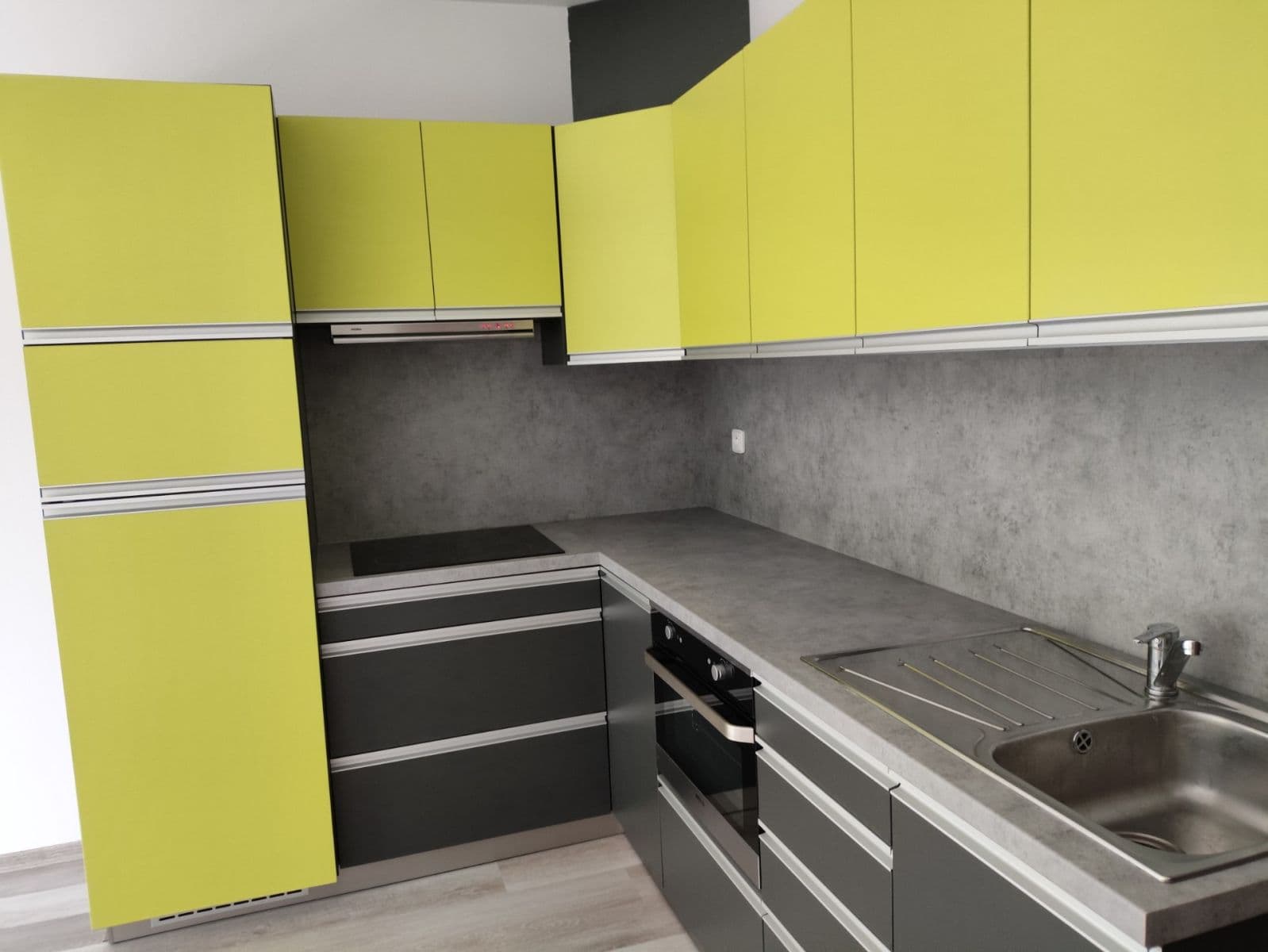 Prenájom bytu 2-izbový 47 m², U Dlouhé stěny, Jihlava, Kraj Vysočina Prenájom bytu 2-izbový 47 m², U Dlouhé stěny, Jihlava, Kraj Vysočina