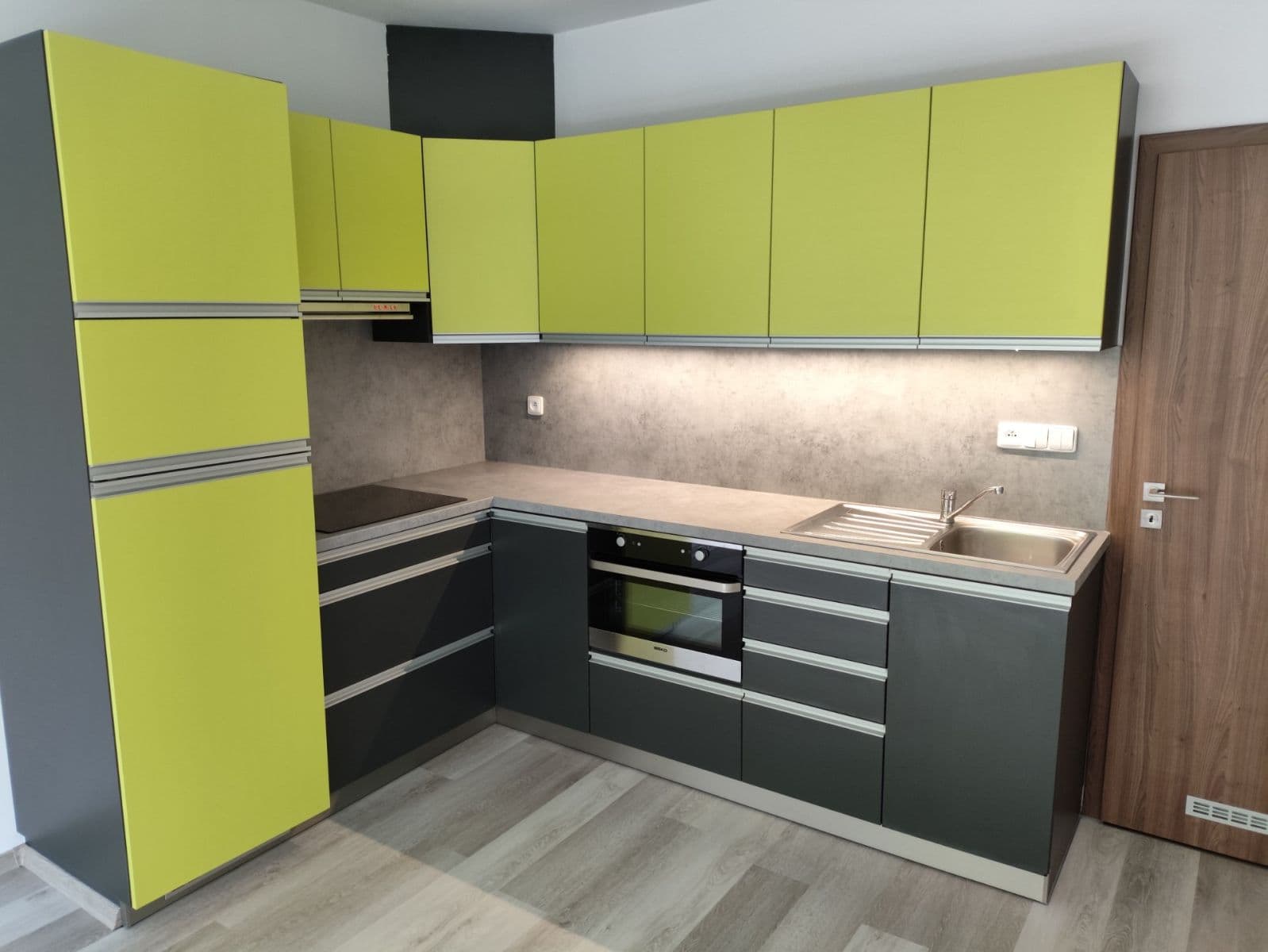 Prenájom bytu 2-izbový 47 m², U Dlouhé stěny, Jihlava, Kraj Vysočina Prenájom bytu 2-izbový 47 m², U Dlouhé stěny, Jihlava, Kraj Vysočina