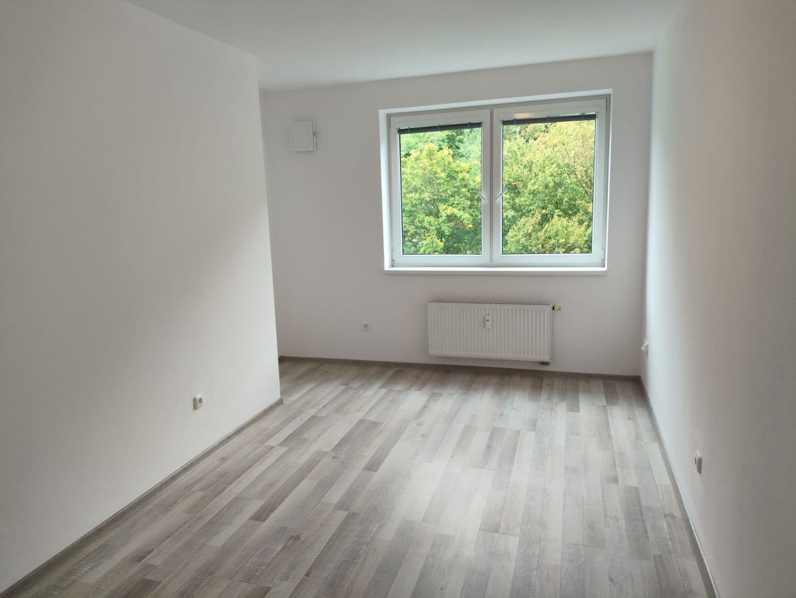 Prenájom bytu 2-izbový 47 m², U Dlouhé stěny, Jihlava, Kraj Vysočina Prenájom bytu 2-izbový 47 m², U Dlouhé stěny, Jihlava, Kraj Vysočina