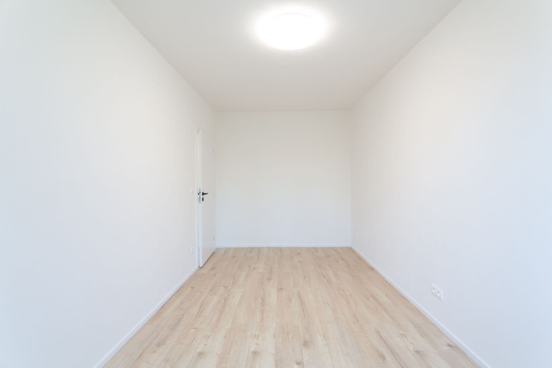 Predaj bytu 3-izbový 70 m², Holčovická, Praha, Praha Predaj bytu 3-izbový 70 m², Holčovická, Praha, Praha