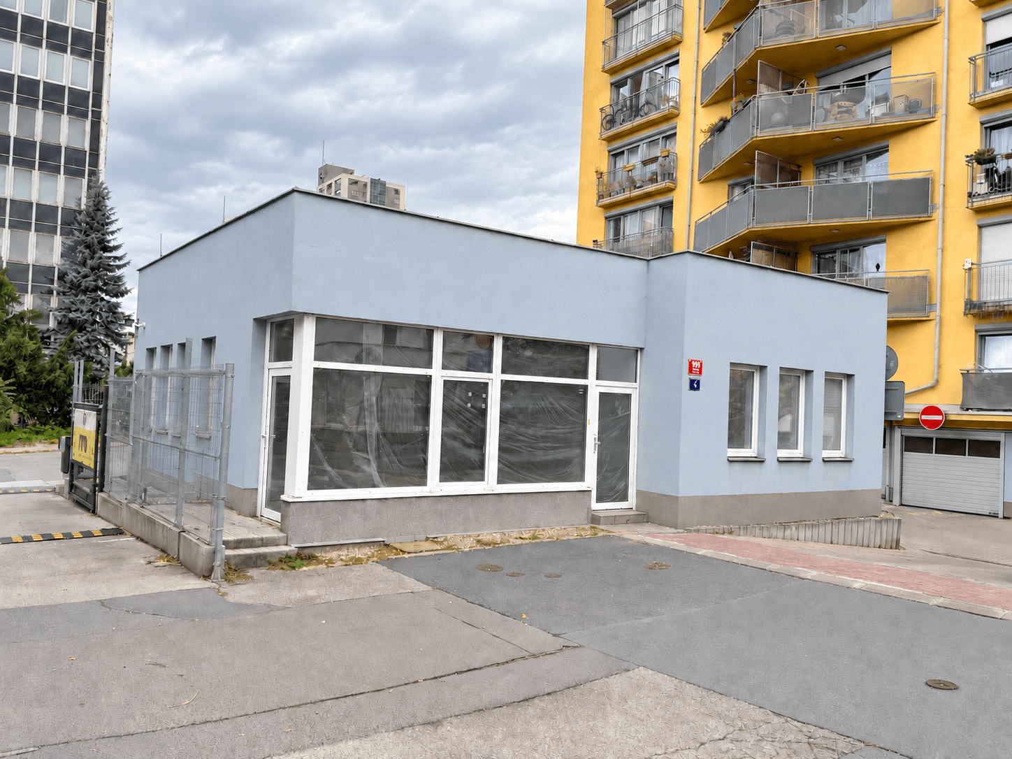 Prenájom nebytového priestoru 120 m², Klečákova, Praha, Praha Prenájom nebytového priestoru 120 m², Klečákova, Praha, Praha