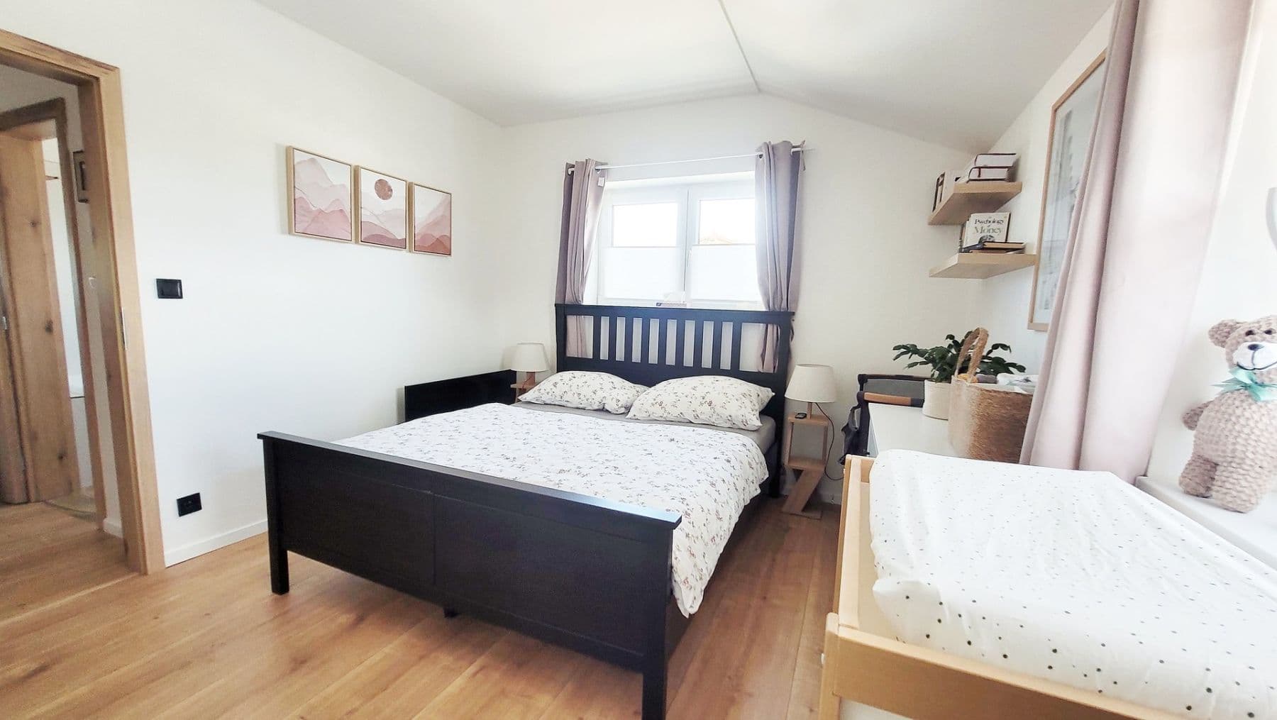 Prenájom bytu 3-izbový 78 m², Na Pastvinách, Svinaře, Středočeský kraj Prenájom bytu 3-izbový 78 m², Na Pastvinách, Svinaře, Středočeský kraj