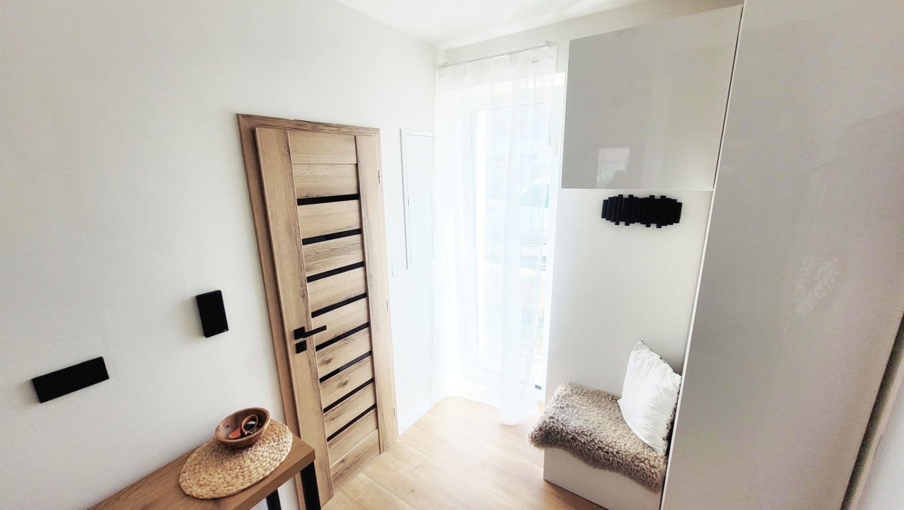 Prenájom bytu 3-izbový 78 m², Na Pastvinách, Svinaře, Středočeský kraj Prenájom bytu 3-izbový 78 m², Na Pastvinách, Svinaře, Středočeský kraj
