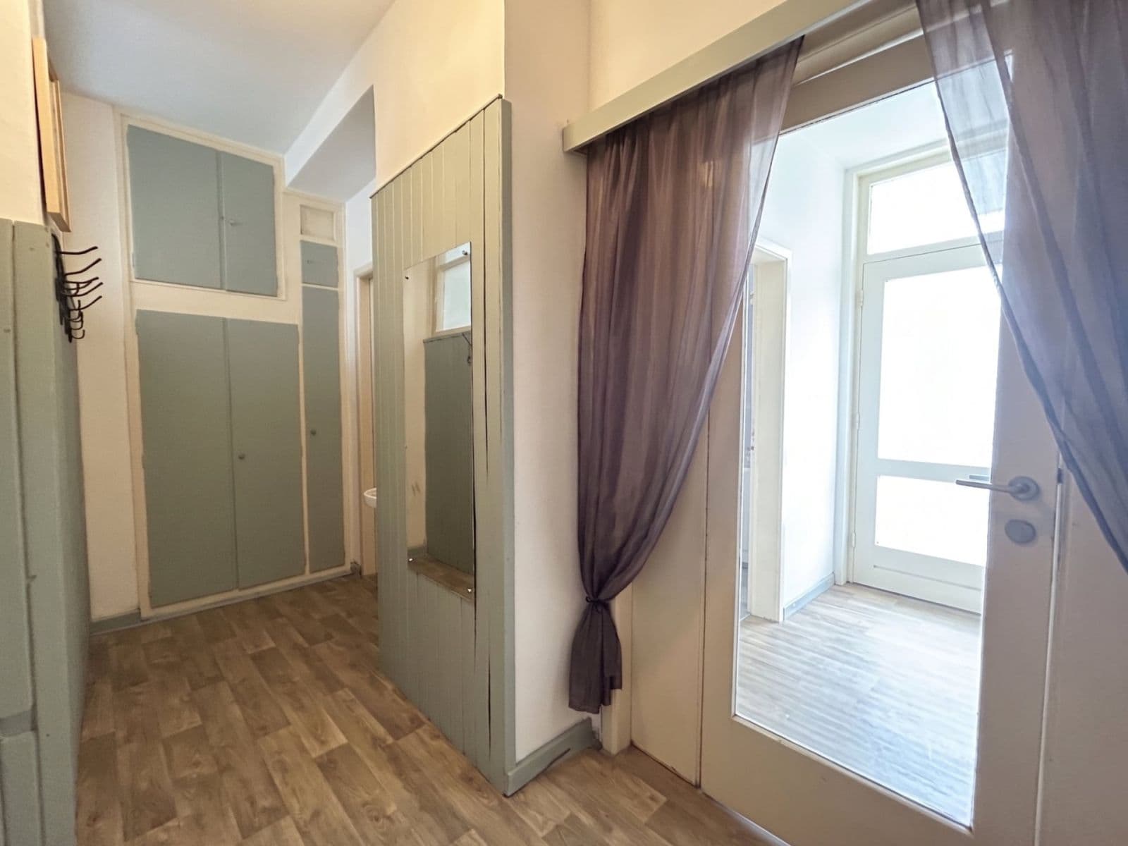 Prenájom bytu 2-izbový 73 m², Milady Horákové, Praha, Praha Prenájom bytu 2-izbový 73 m², Milady Horákové, Praha, Praha