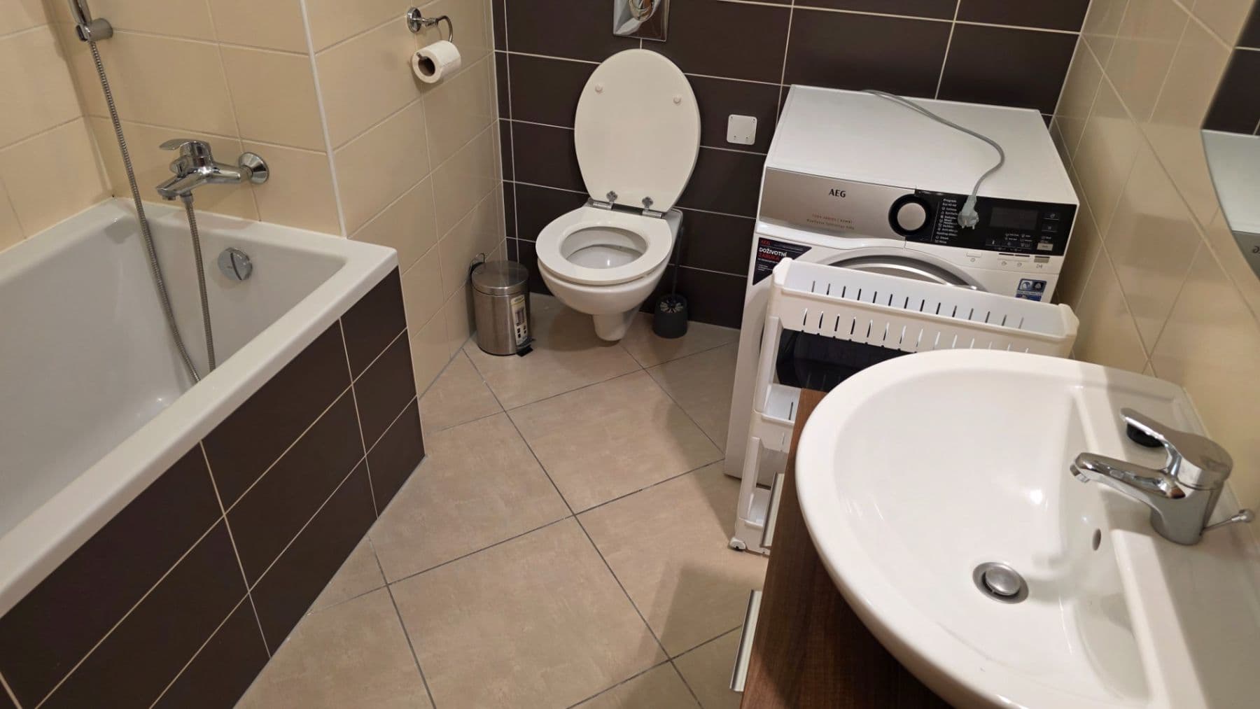 Prenájom bytu 1-izbový 34 m², Říčanská, Brno, Jihomoravský kraj Prenájom bytu 1-izbový 34 m², Říčanská, Brno, Jihomoravský kraj