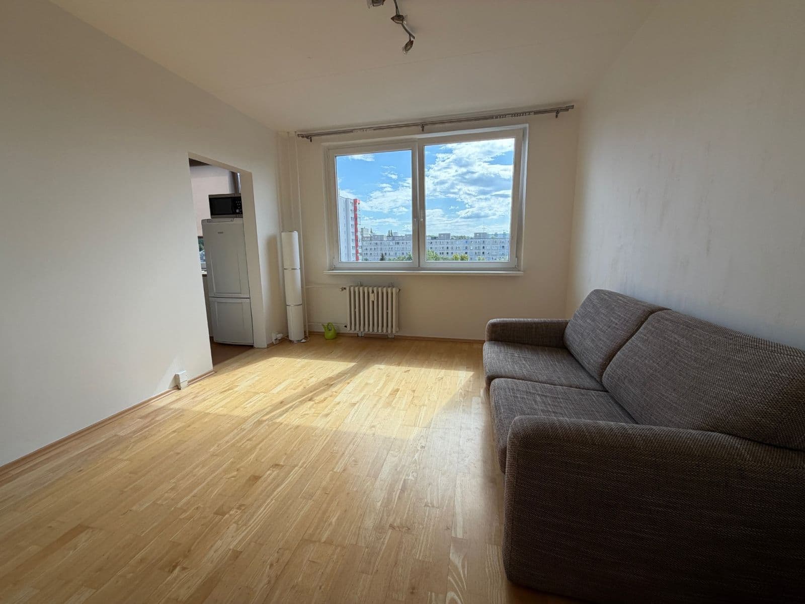 Prenájom bytu 1-izbový 30 m², Angelovova, Praha, Praha Prenájom bytu 1-izbový 30 m², Angelovova, Praha, Praha