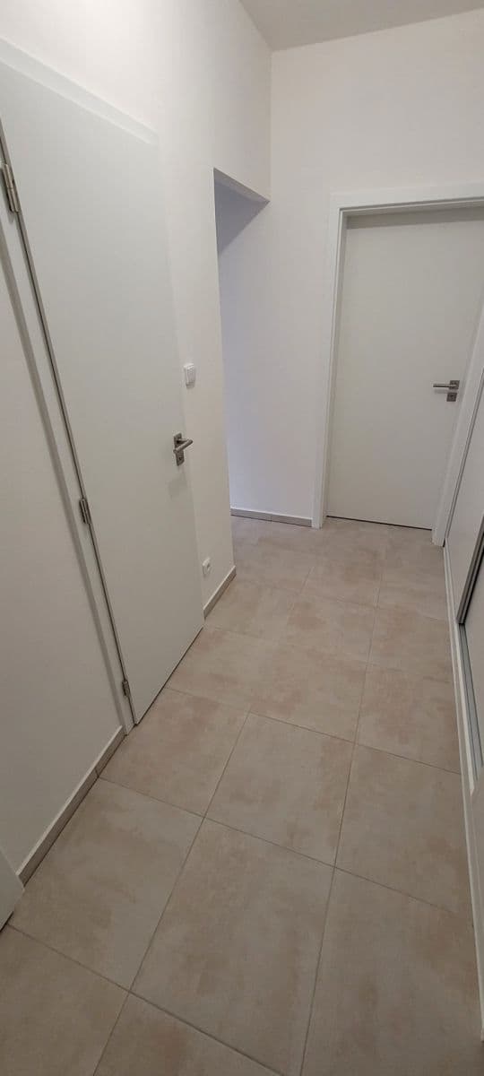 Prenájom bytu 2-izbový 56 m², Maříkova, Praha, Praha Prenájom bytu 2-izbový 56 m², Maříkova, Praha, Praha