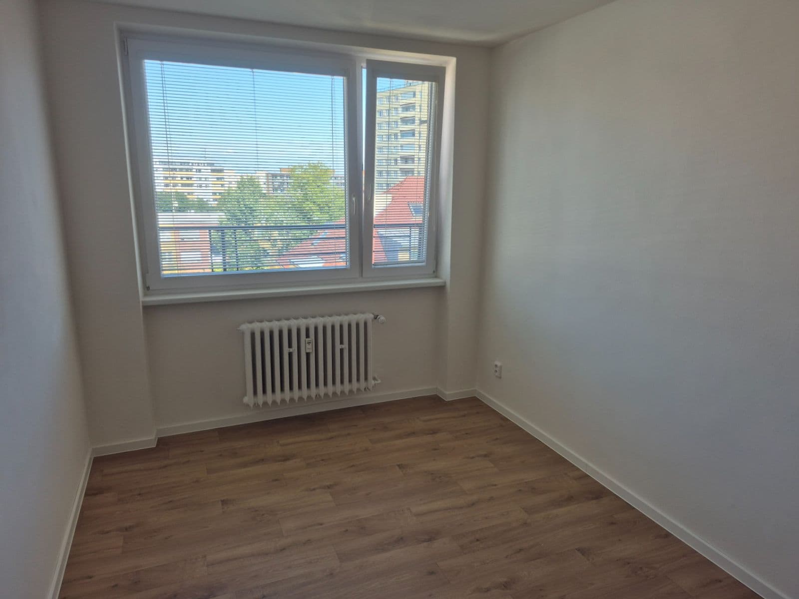 Prenájom bytu 3-izbový 75 m², Královická, Praha, Praha Prenájom bytu 3-izbový 75 m², Královická, Praha, Praha