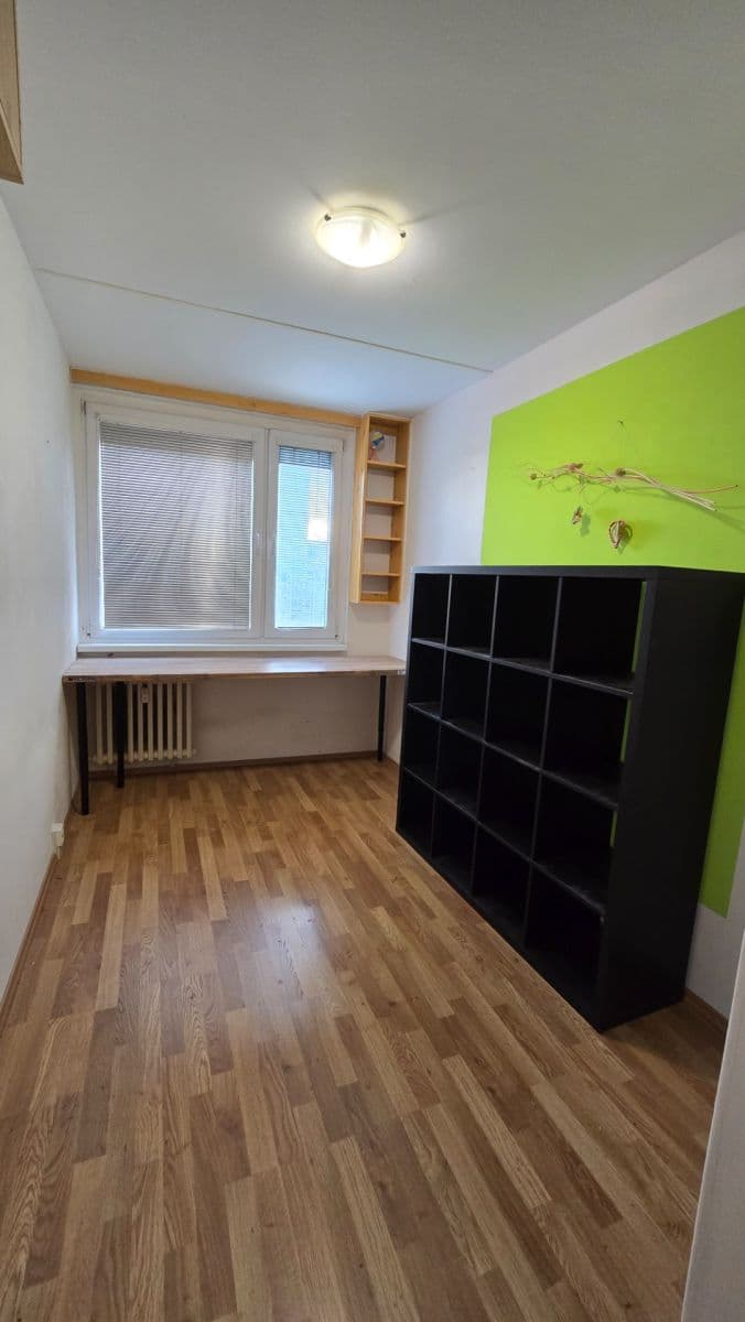 Prenájom bytu 3-izbový 65 m², Zelený pruh, Praha, Praha Prenájom bytu 3-izbový 65 m², Zelený pruh, Praha, Praha