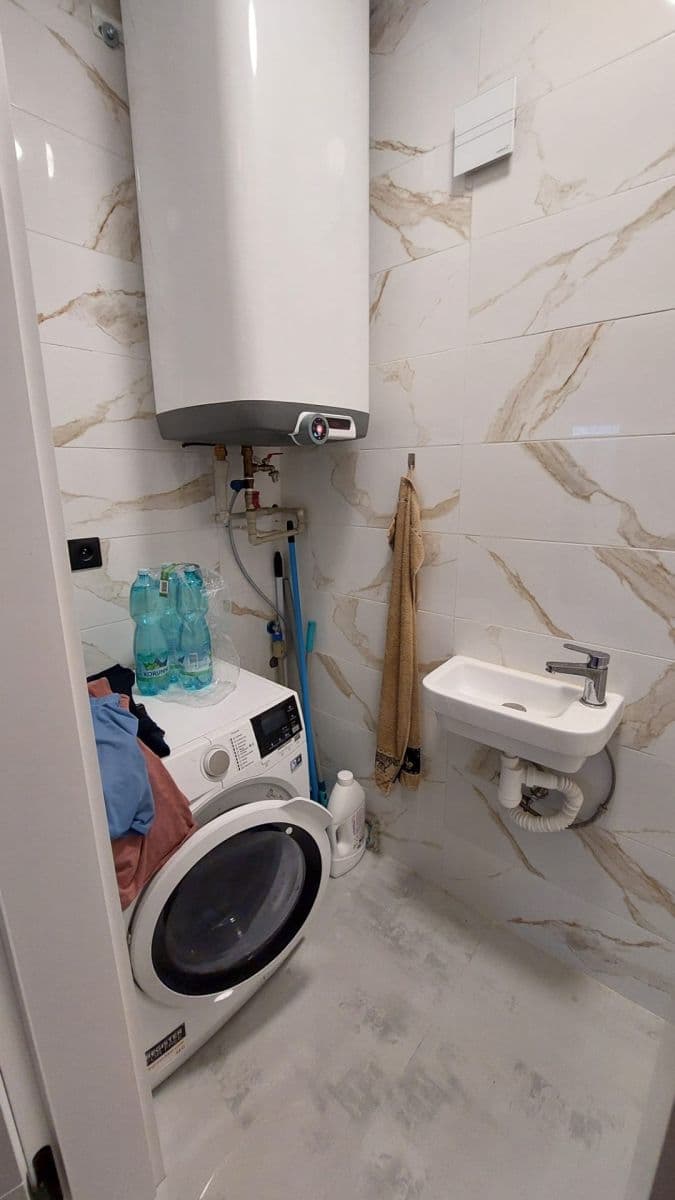 Predaj bytu 3-izbový 104 m², Na Rozcestí, Praha, Praha Predaj bytu 3-izbový 104 m², Na Rozcestí, Praha, Praha