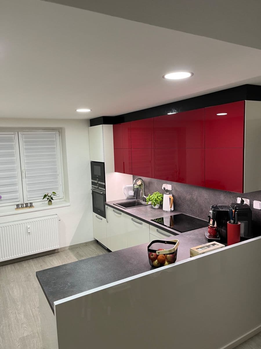 Predaj bytu 2-izbový 50 m², Laurinova, Mladá Boleslav, Středočeský kraj Predaj bytu 2-izbový 50 m², Laurinova, Mladá Boleslav, Středočeský kraj