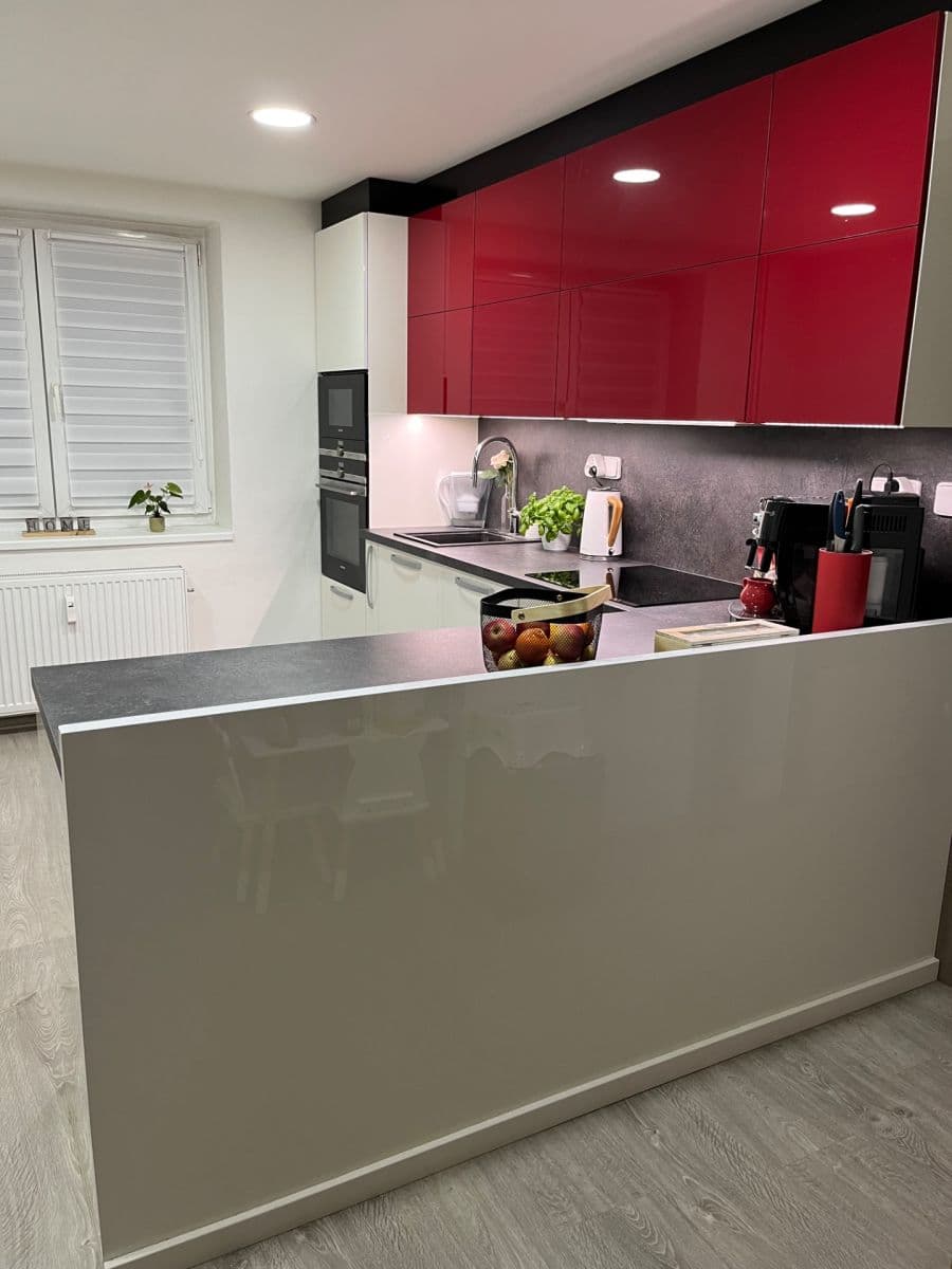 Predaj bytu 2-izbový 50 m², Laurinova, Mladá Boleslav, Středočeský kraj Predaj bytu 2-izbový 50 m², Laurinova, Mladá Boleslav, Středočeský kraj