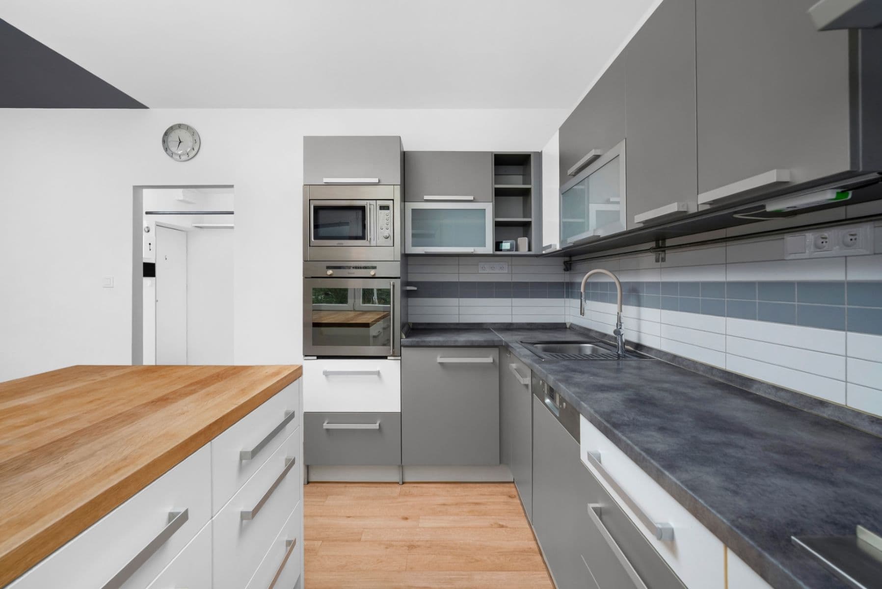 Predaj bytu 2-izbový 53 m², Na Hraničkách, Vyškov, Jihomoravský kraj Predaj bytu 2-izbový 53 m², Na Hraničkách, Vyškov, Jihomoravský kraj