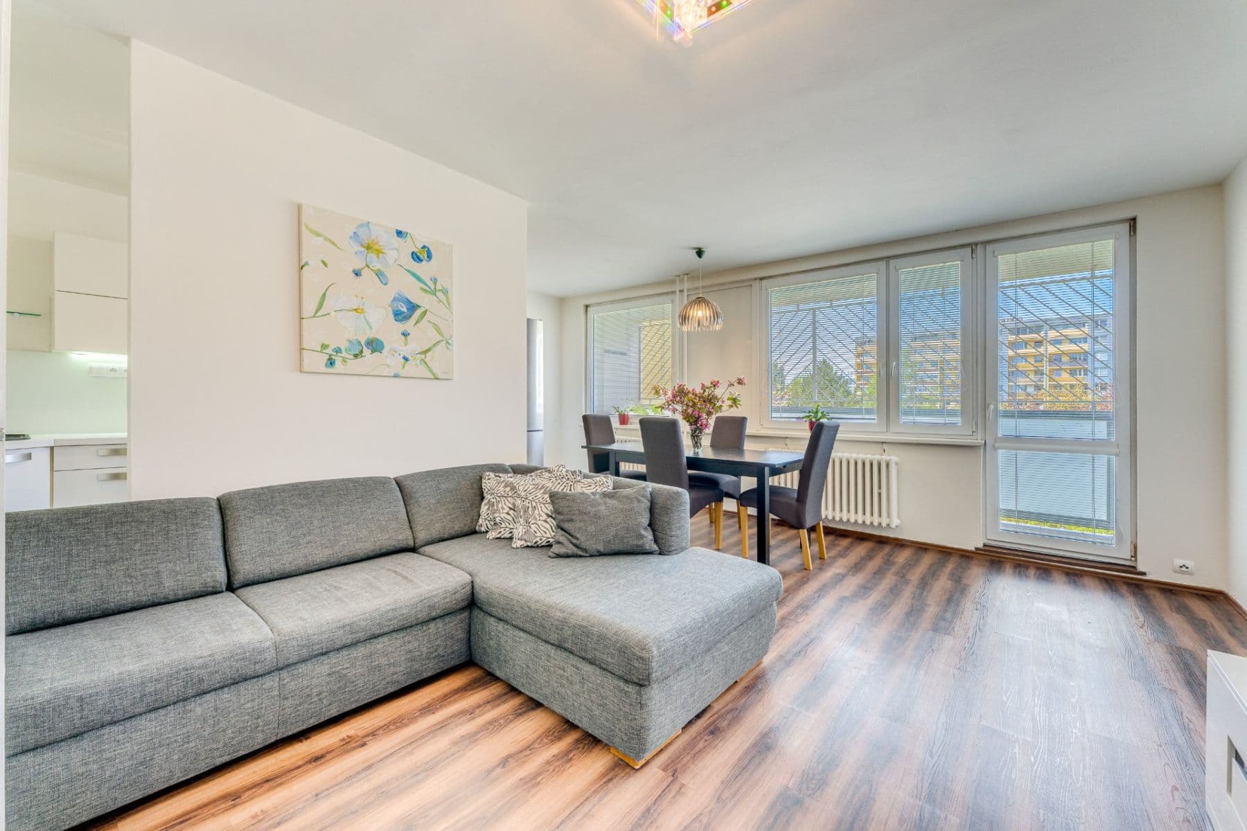 Predaj bytu 3-izbový 80 m², Suchý vršek, Praha, Praha Predaj bytu 3-izbový 80 m², Suchý vršek, Praha, Praha