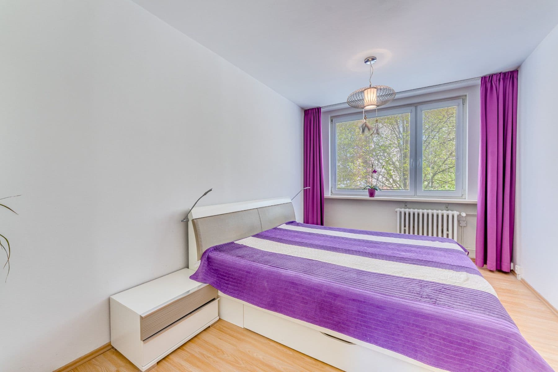 Predaj bytu 3-izbový 80 m², Suchý vršek, Praha, Praha Predaj bytu 3-izbový 80 m², Suchý vršek, Praha, Praha