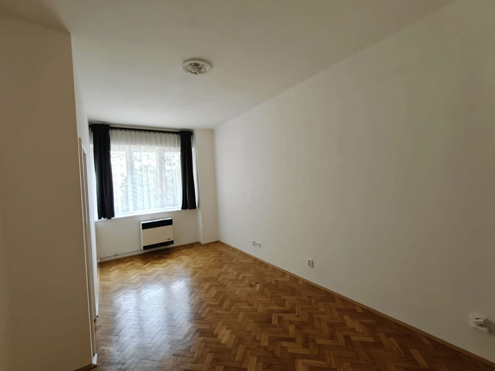 Prenájom bytu 2-izbový 38 m², V Horkách, Praha, Praha Prenájom bytu 2-izbový 38 m², V Horkách, Praha, Praha