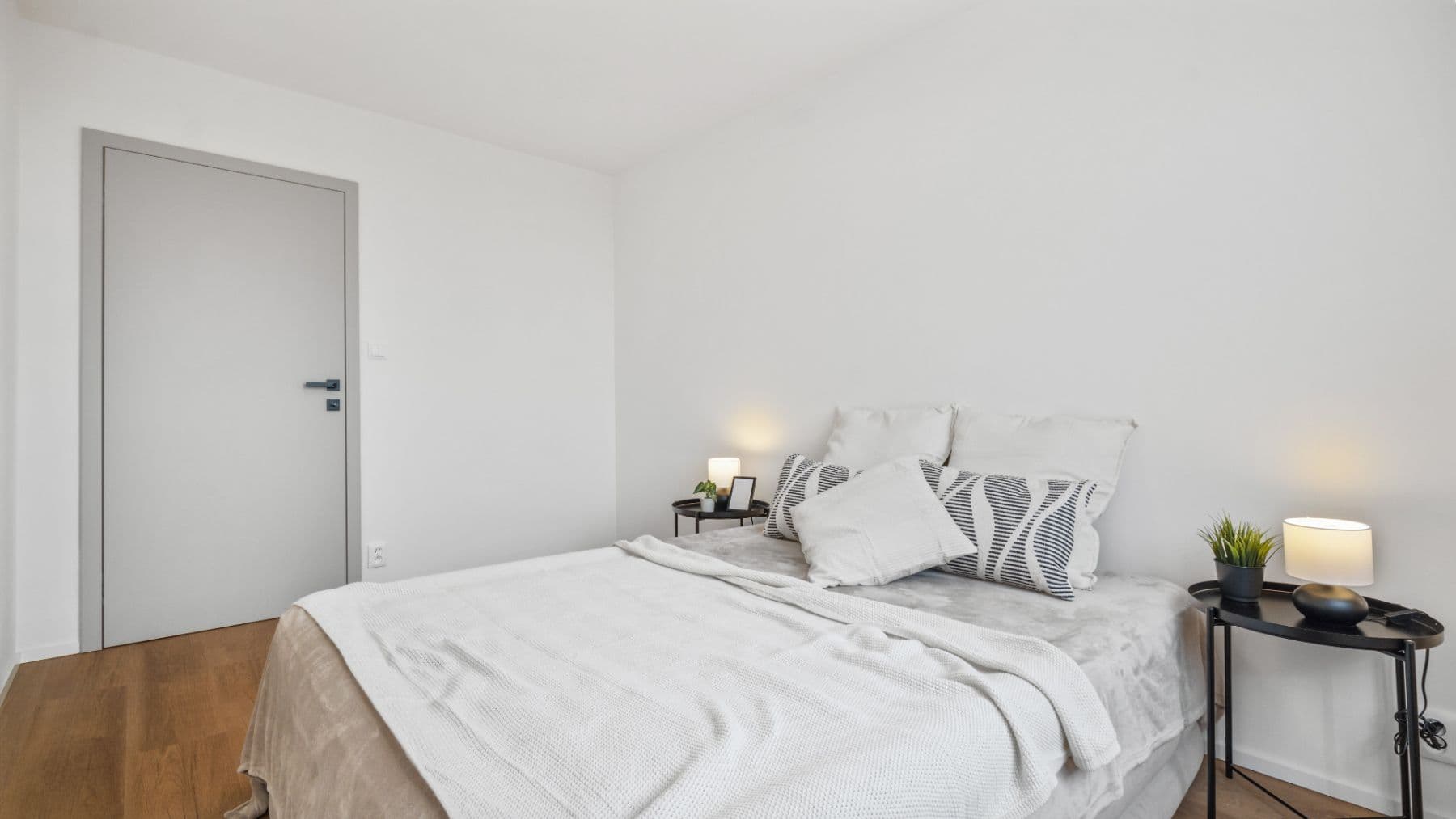 Predaj bytu 2-izbový 43 m², Zimova, Praha, Praha Predaj bytu 2-izbový 43 m², Zimova, Praha, Praha