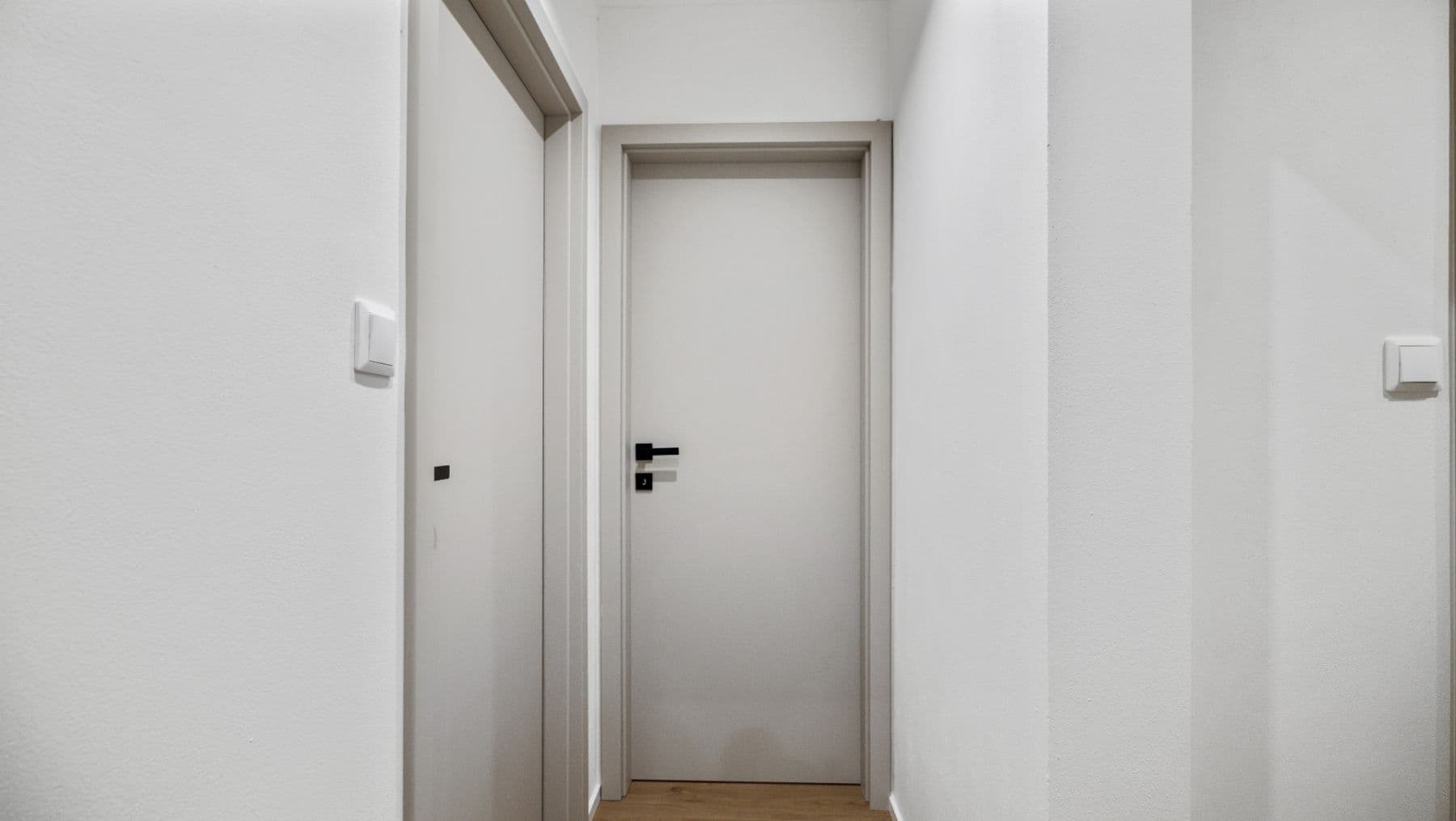 Predaj bytu 2-izbový 43 m², Zimova, Praha, Praha Predaj bytu 2-izbový 43 m², Zimova, Praha, Praha