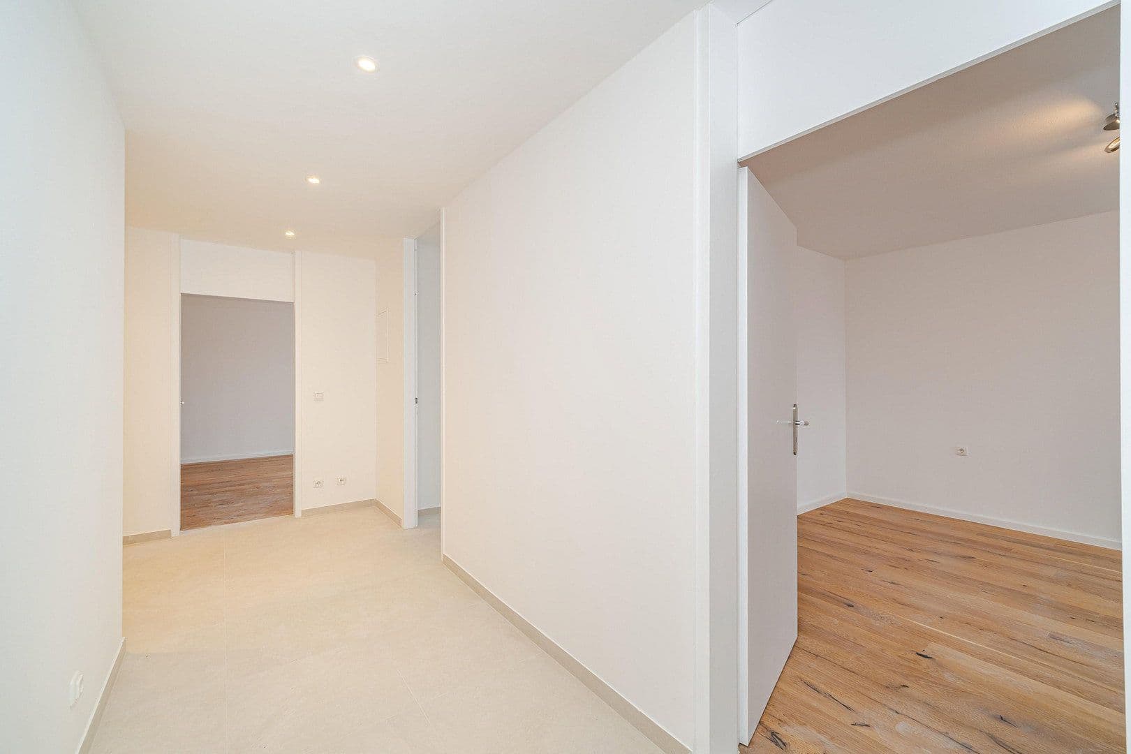 Predaj bytu 3-izbový 78 m², Tizianstr. 48, Neubiberg, Bavorsko Predaj bytu 3-izbový 78 m², Tizianstr. 48, Neubiberg, Bavorsko