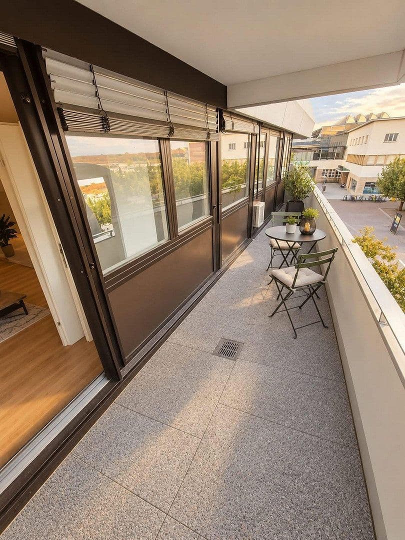 Prenájom bytu 6-izbový 123 m², Karlstr. 59, Friedrichshafen, Bádensko-Wurttembersko Prenájom bytu 6-izbový 123 m², Karlstr. 59, Friedrichshafen, Bádensko-Wurttembersko